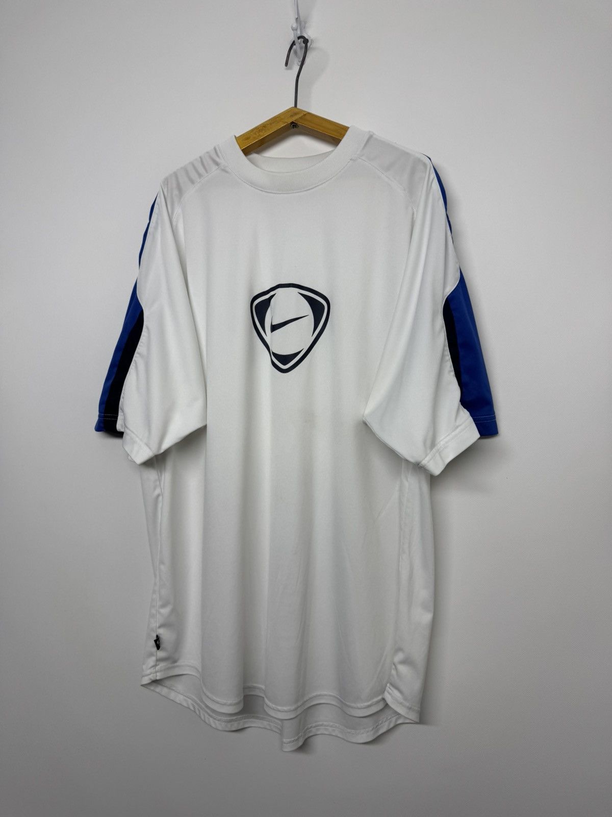 Nike Vintage Nike Football Template Big Logo Shirt Size US XL / EU 56 / 4 - 3 Thumbnail