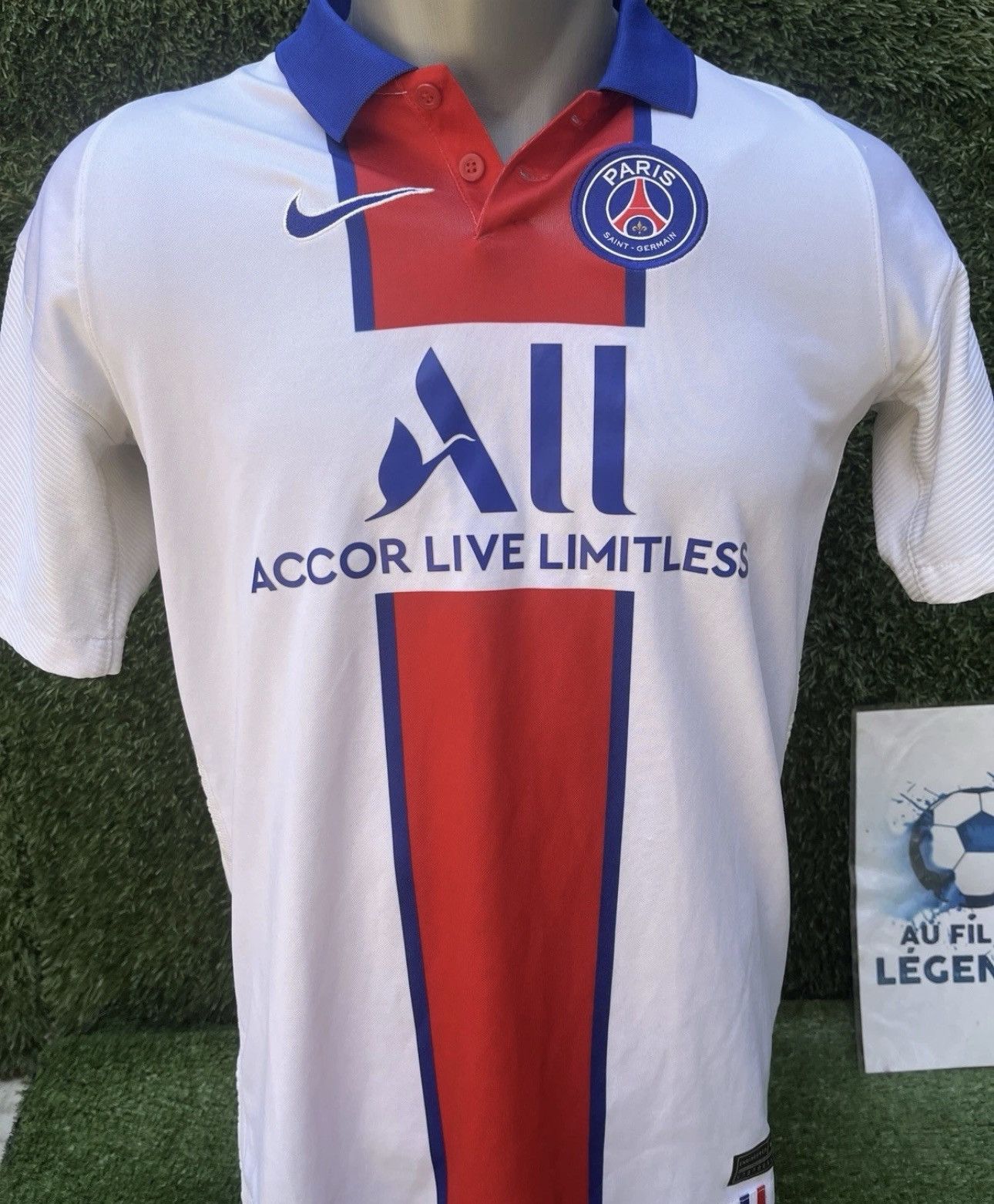 Nike Mbappe jersey psg Size US XS / EU 42 / 0 - 2 Thumbnail