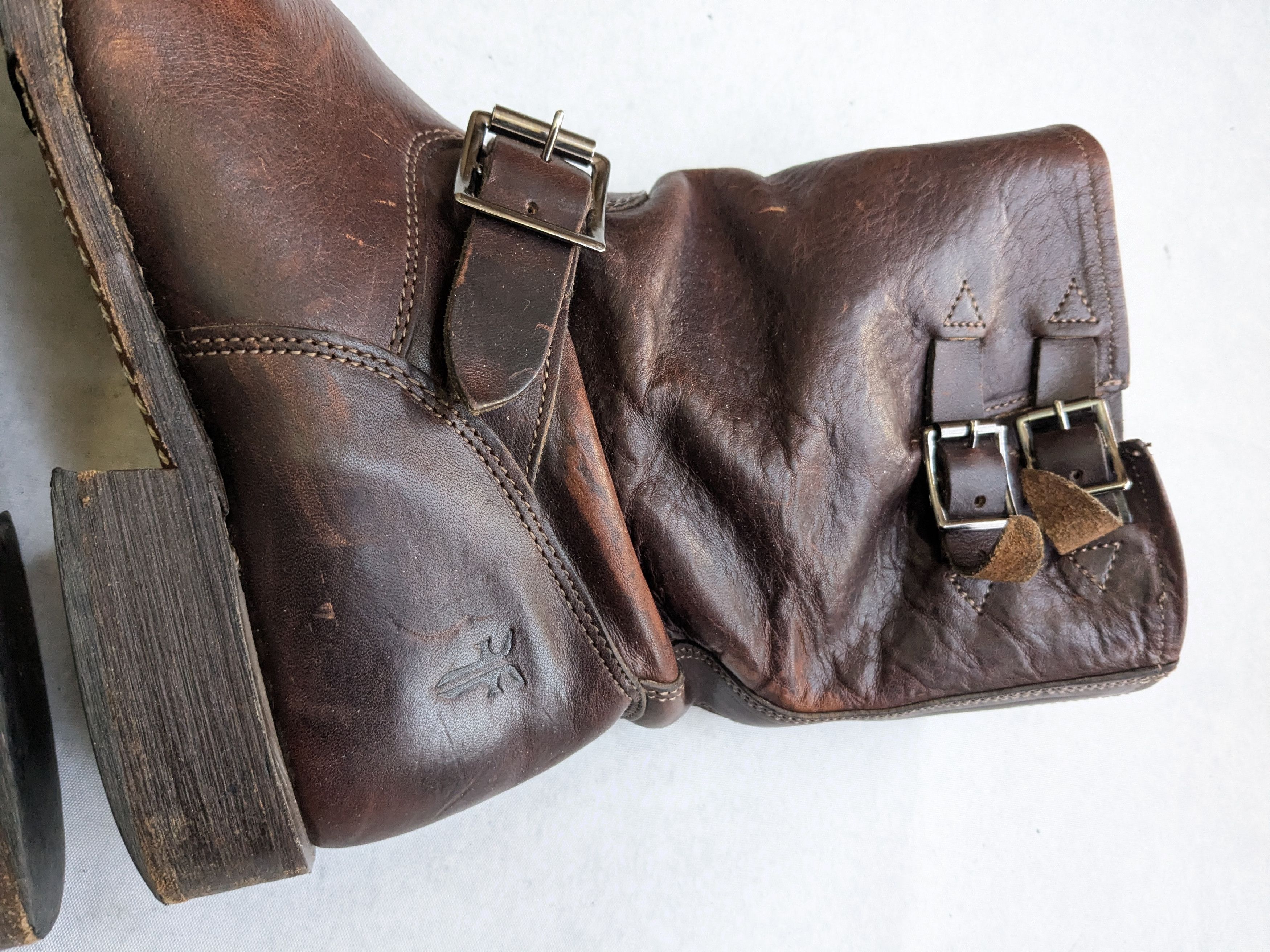 Frye Frye Engineer Boots Brown Leather 9 M Buckle Size US 9 / EU 42 - 7 Thumbnail