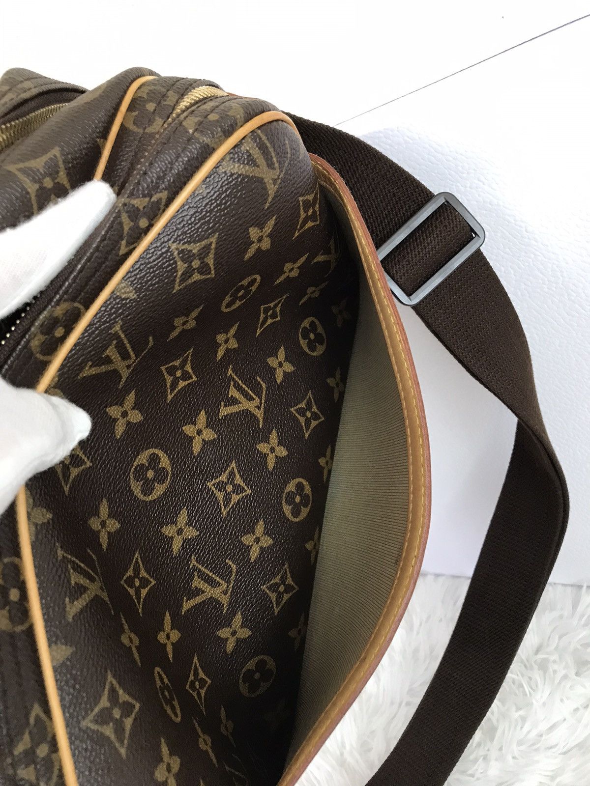 Louis Vuitton Louis Vuitton Repoter PM Size Monogram Size ONE SIZE - 10 Thumbnail