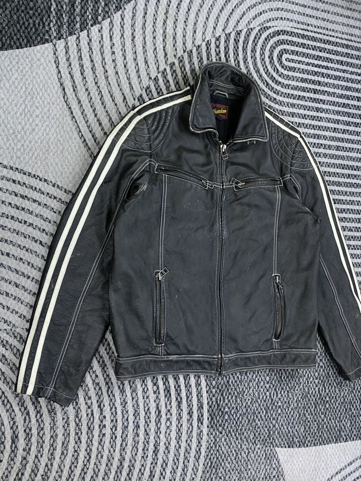Leather 🔥Vintage Freedom White Stripe Bikers Leather Jacket Size US M / EU 48-50 / 2 - 3 Thumbnail