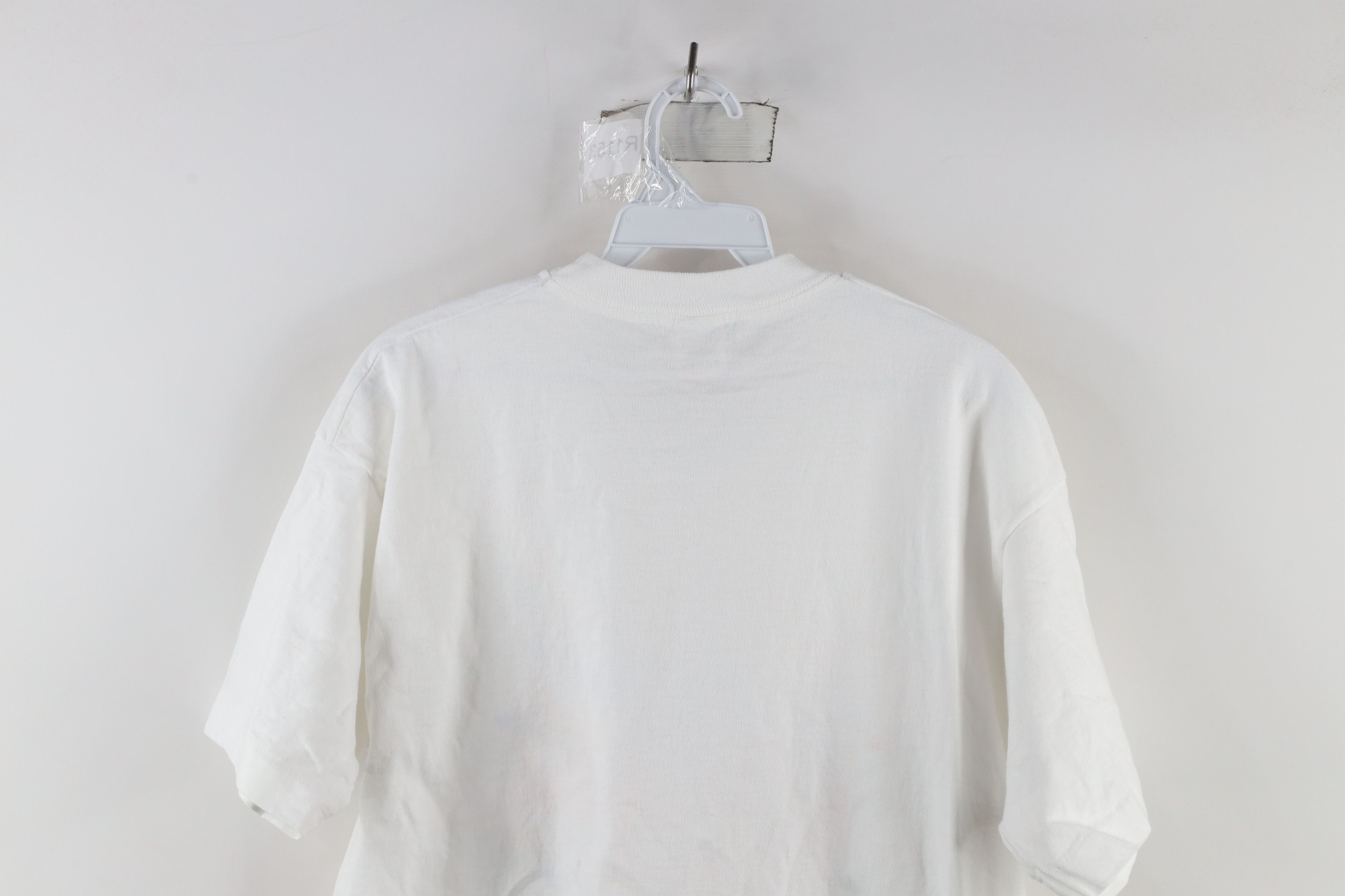 Vintage Vintage 90s Streetwear Chocolate Candy Easter T-Shirt USA Size L / US 10 / IT 46 - 9 Thumbnail