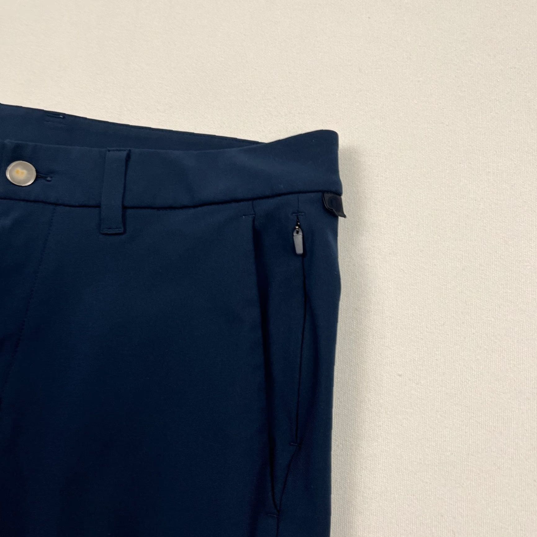 Lululemon Lululemon Commission Pants Mens 32 x 30 Chino Classic Straight 5-Pocket Gray Navy Performance Travel Golf Dress Casual Size US 32 / EU 48 - 7 Thumbnail