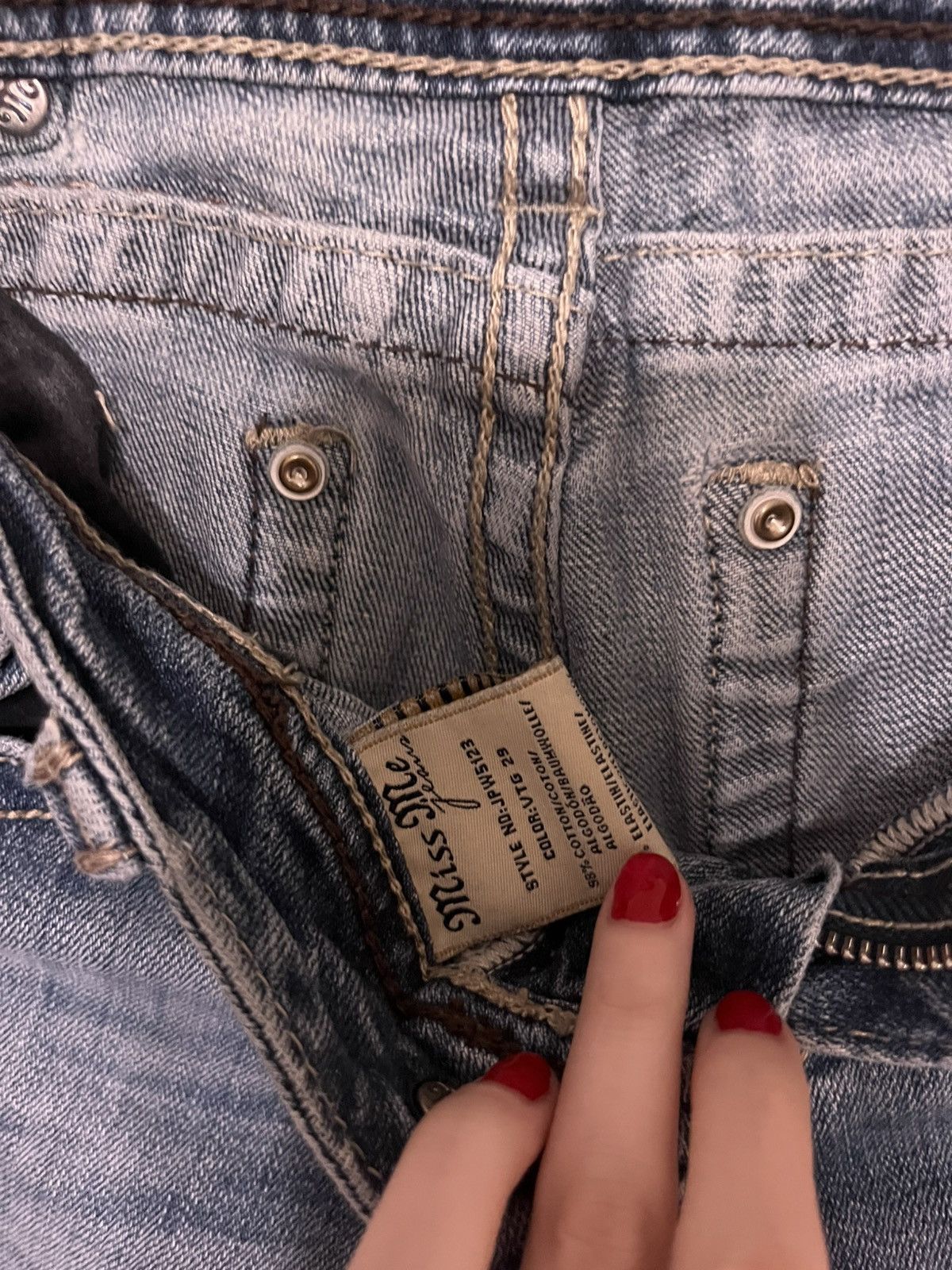 Miss Me Miss Me 2000s Low rise bootcut jeans Size 25" / US 0 / IT 36 - 5 Thumbnail
