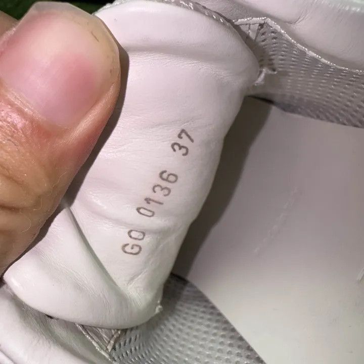 Louis Vuitton Louis Vuitton White Logo Lace-Up Sneakers -2508 Size US 6.5 / EU 39-40 - 3 Thumbnail