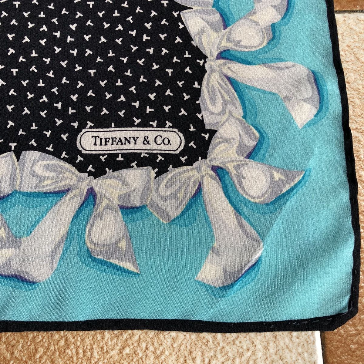 Tiffany & Co. vintage TIFFANY & CO Silk Scaft - 1986 “T DESIGN Size ONE SIZE - 5 Thumbnail