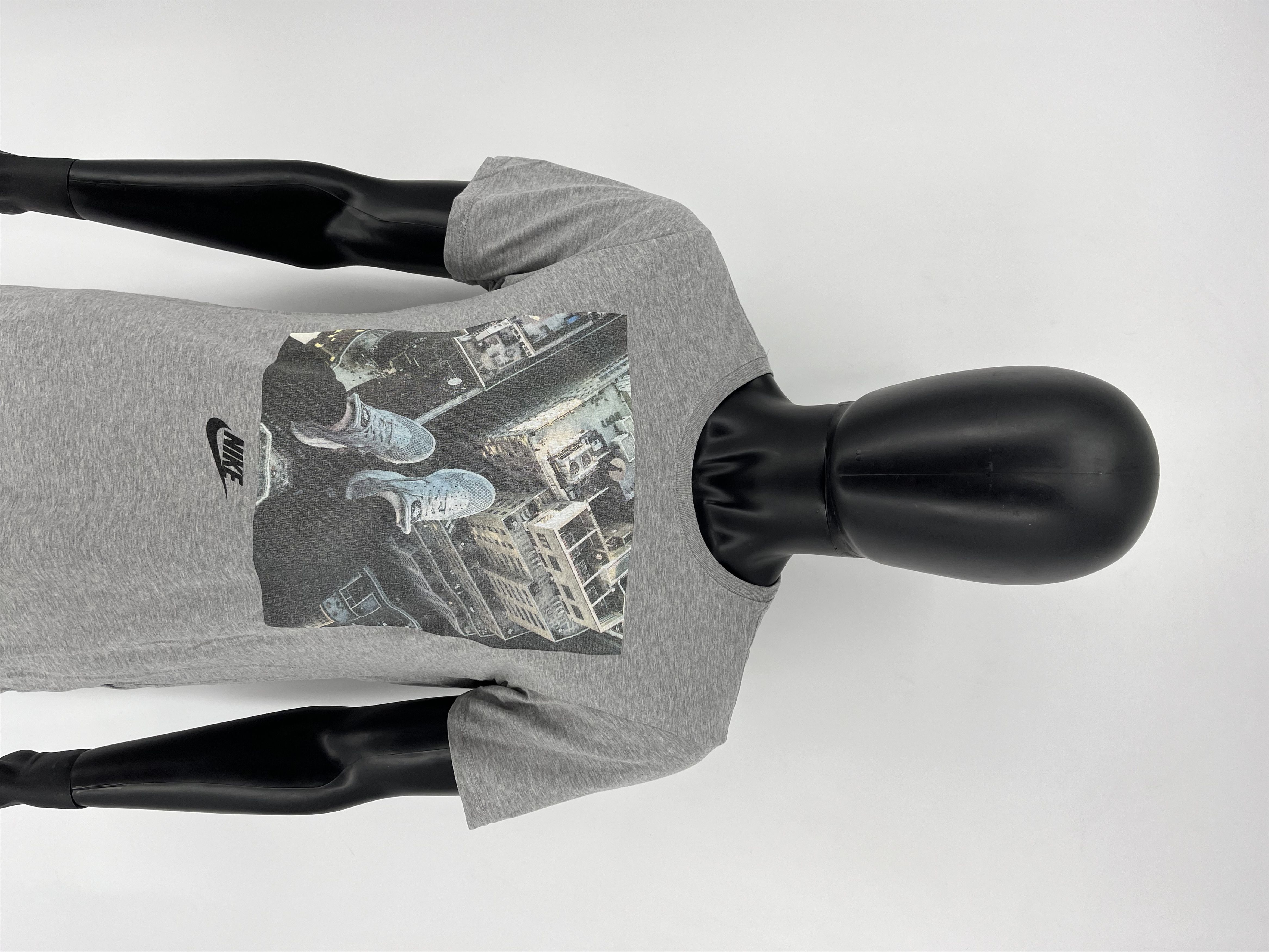 Nike Vintage 90s Nike Swoosh Logo Tee Travis Scott Style Grailed Size US M / EU 48-50 / 2 - 5 Thumbnail