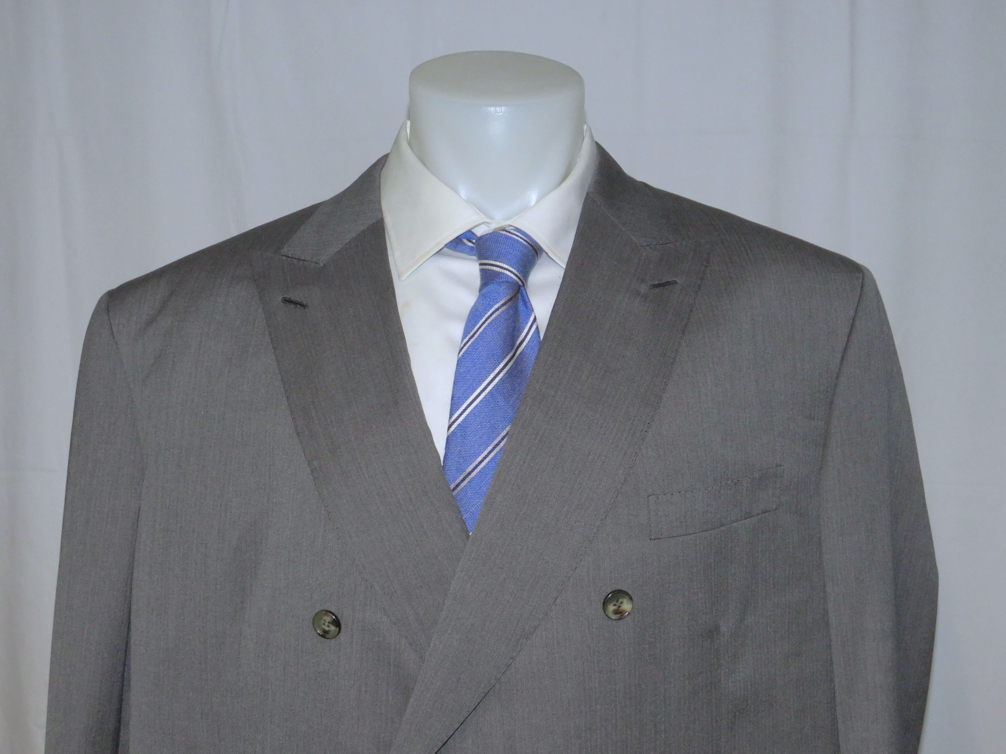 Brioni Silk Blend Gray Herringbone Double Breasted Suit 54R NWT Size 54R - 4 Thumbnail