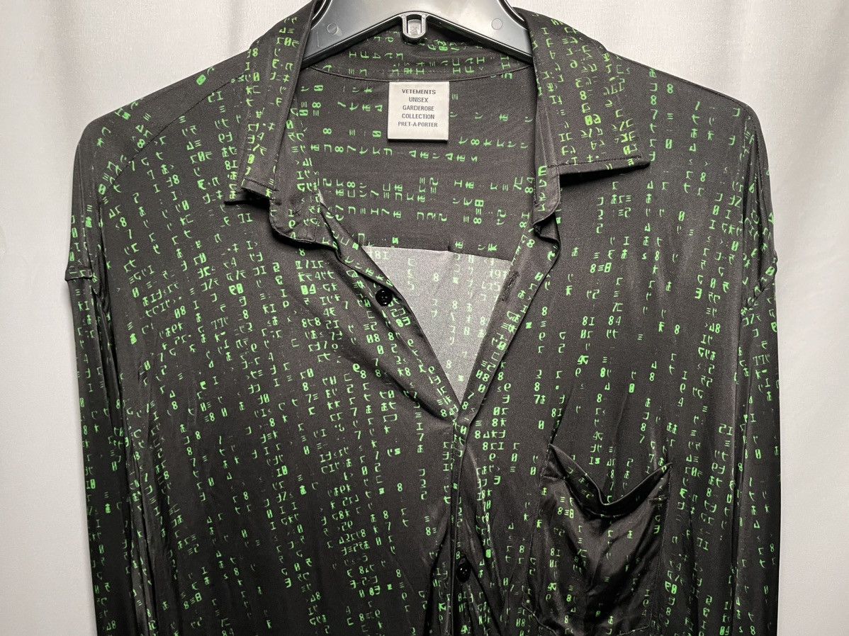 Vetements Vetements Matrix Shirt Size US XS / EU 42 / 0 - 3 Thumbnail