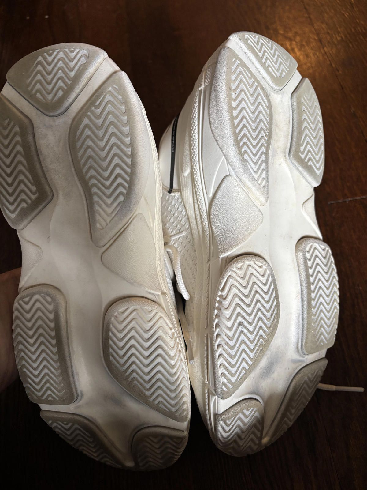 Designer DB SHARK White Knit High-Top Sneakers with Shark Design Size US 7 / IT 37 - 6 Thumbnail