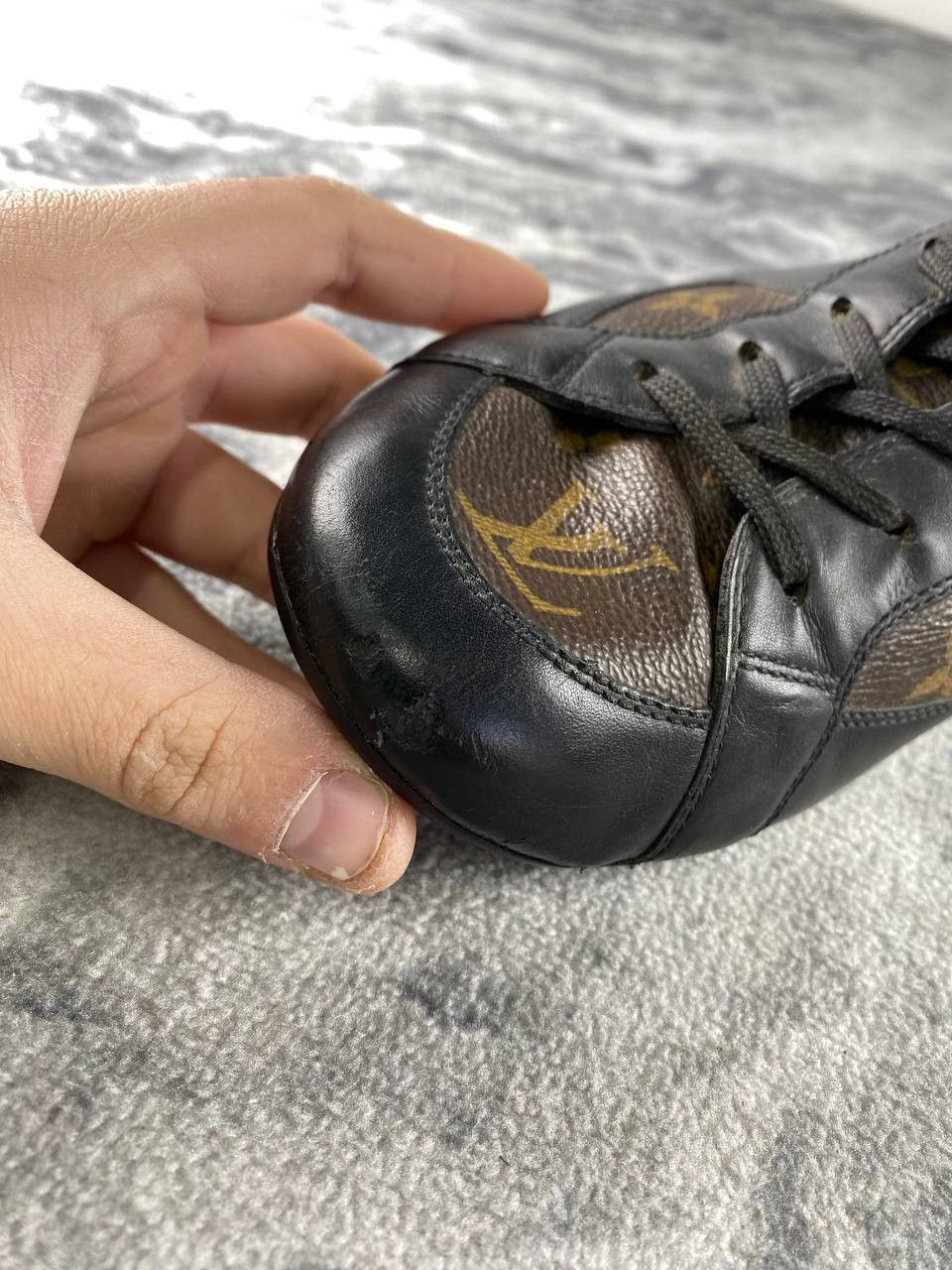 Louis Vuitton Louis Vuitton Globe Trotter Monogram Leather Sneakers Size US 9.5 / EU 42-43 - 7 Thumbnail