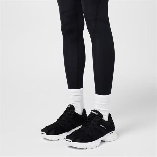 Balenciaga o1g2r1mq0924 Sneakers in Black & White Size US 4 / IT 34 - 5 Thumbnail