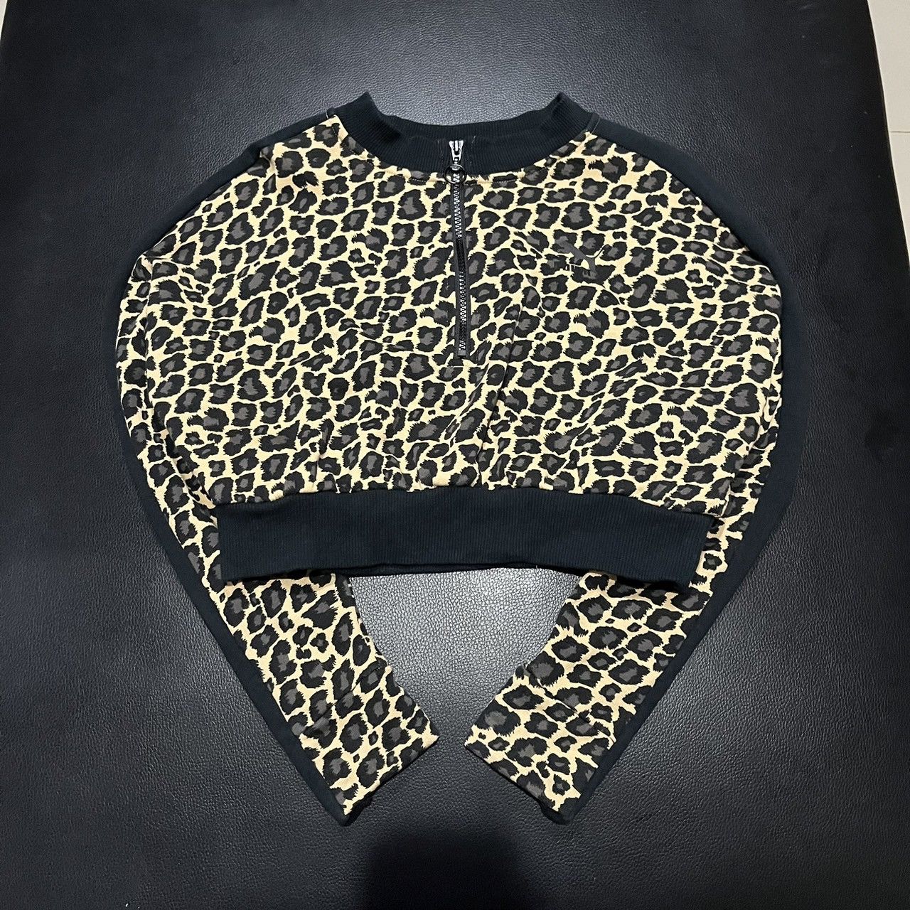 Puma Puma Wild Pack Leopard Cropped Half Zip Pullover Size M / US 6-8 / IT 42-44 - 3 Thumbnail