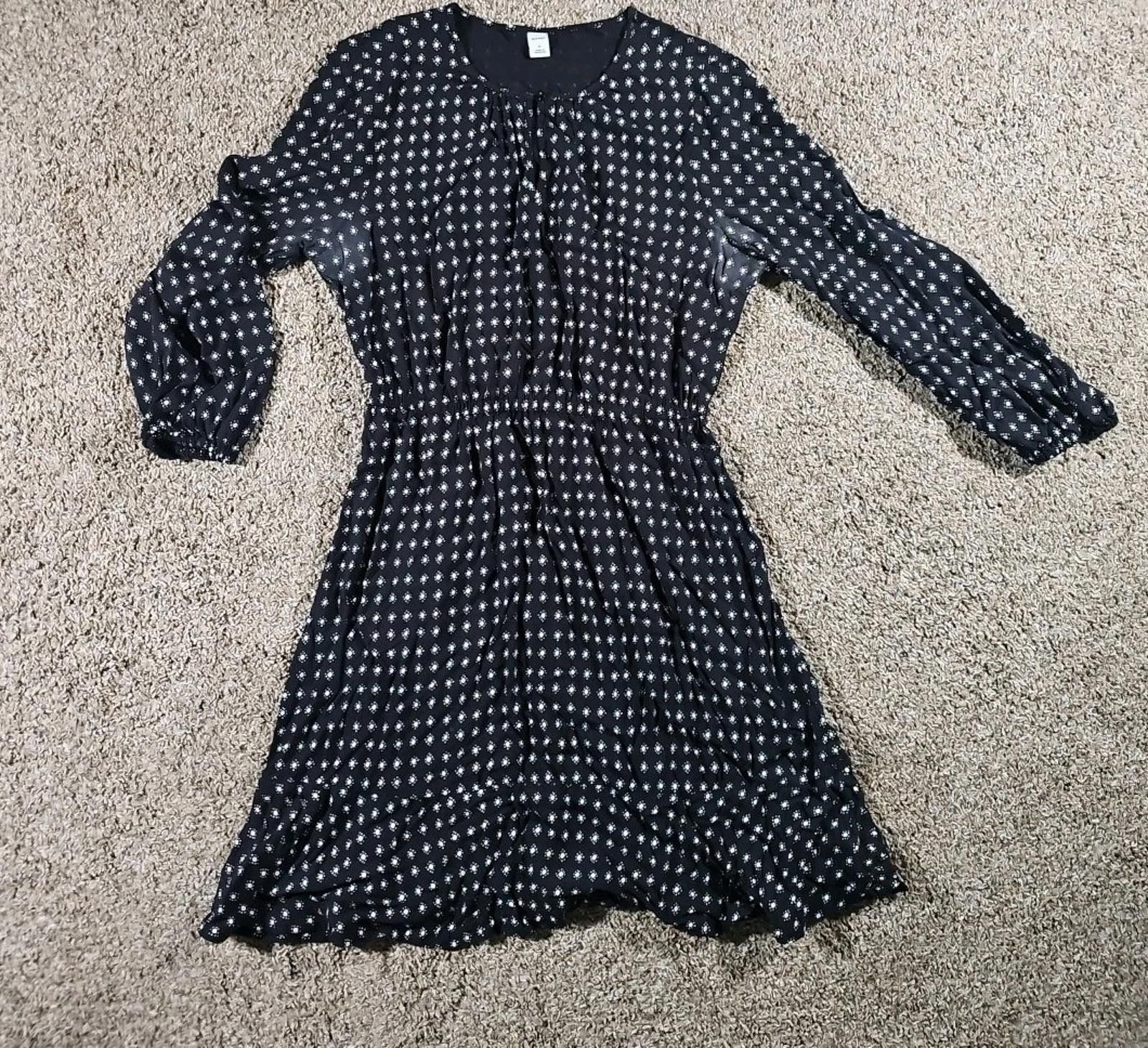 Old Navy Old Navy Medium LS Black Dress Size M / US 6-8 / IT 42-44 - 1 Thumbnail