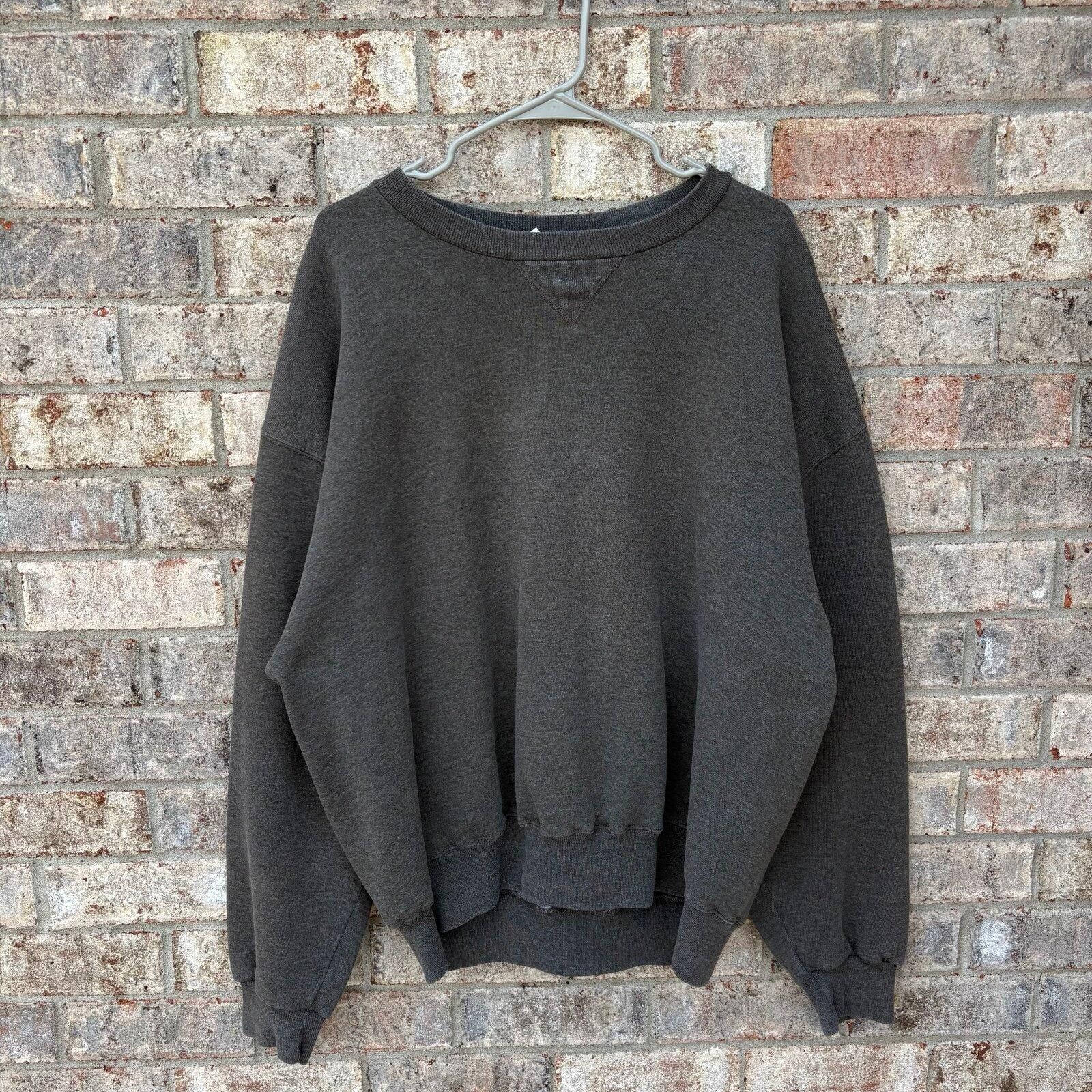 Russell Athletic Vintage 90s faded olive green sweatshirt Size US XL / EU 56 / 4 - 1 Thumbnail