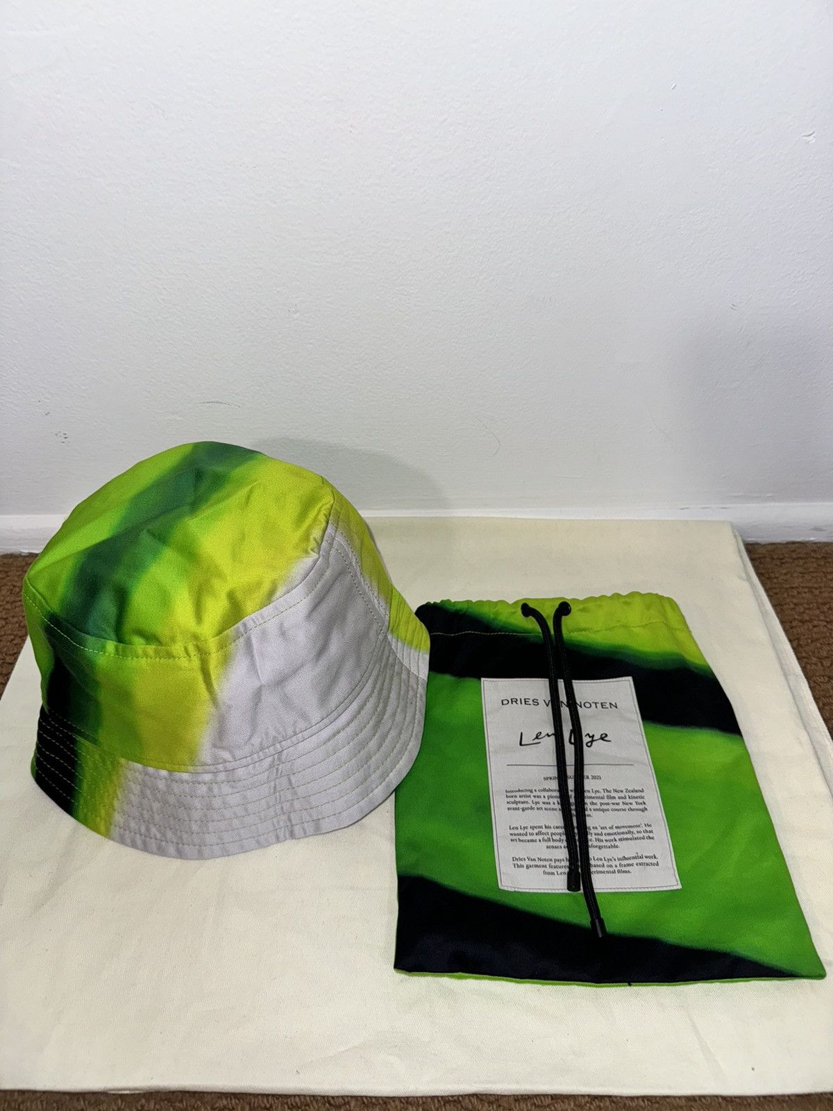 Dries Van Noten DRIES VAN NOTEN Black & Green Len Lye