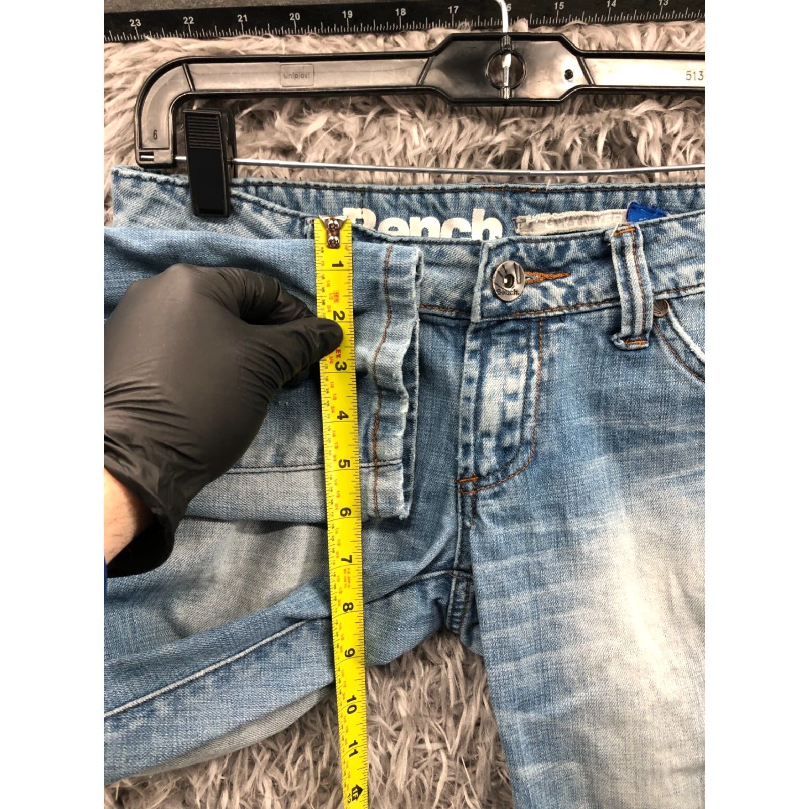 Bench Bench Slim Straight Jeans 26 Mens Mid Blue Wash Denim 5-Pocket Belt Loops Regular Length Inseam 30in Size US 26 / EU 42 - 4 Thumbnail