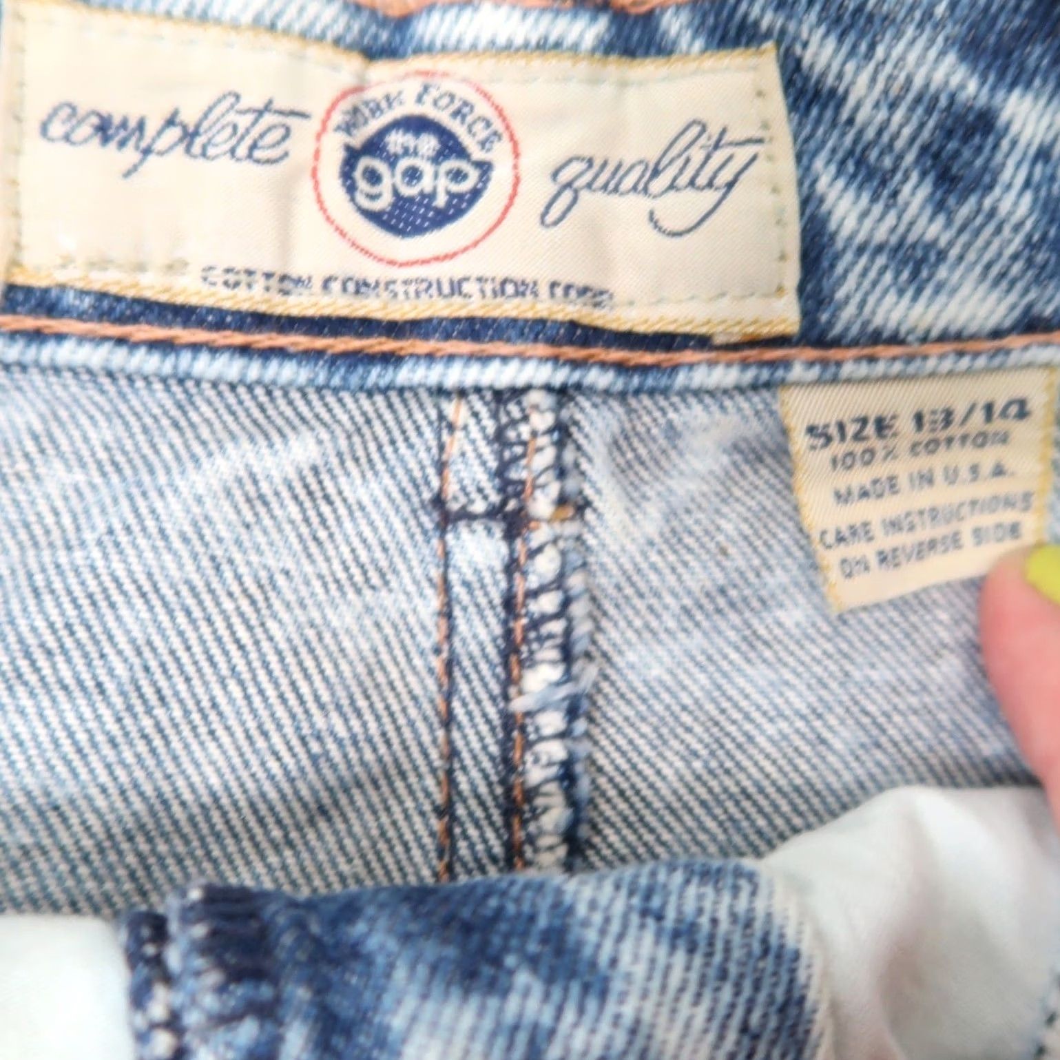 Gap VINTAGE Gap Denim Skirt Mini 90s 28" high-waisted Light Blue Cotton Womens M Short 1990s 80s Spring Summer Fall Skirt Womens Jeans Belted Size 32" / US 10 / IT 46 - 4 Thumbnail