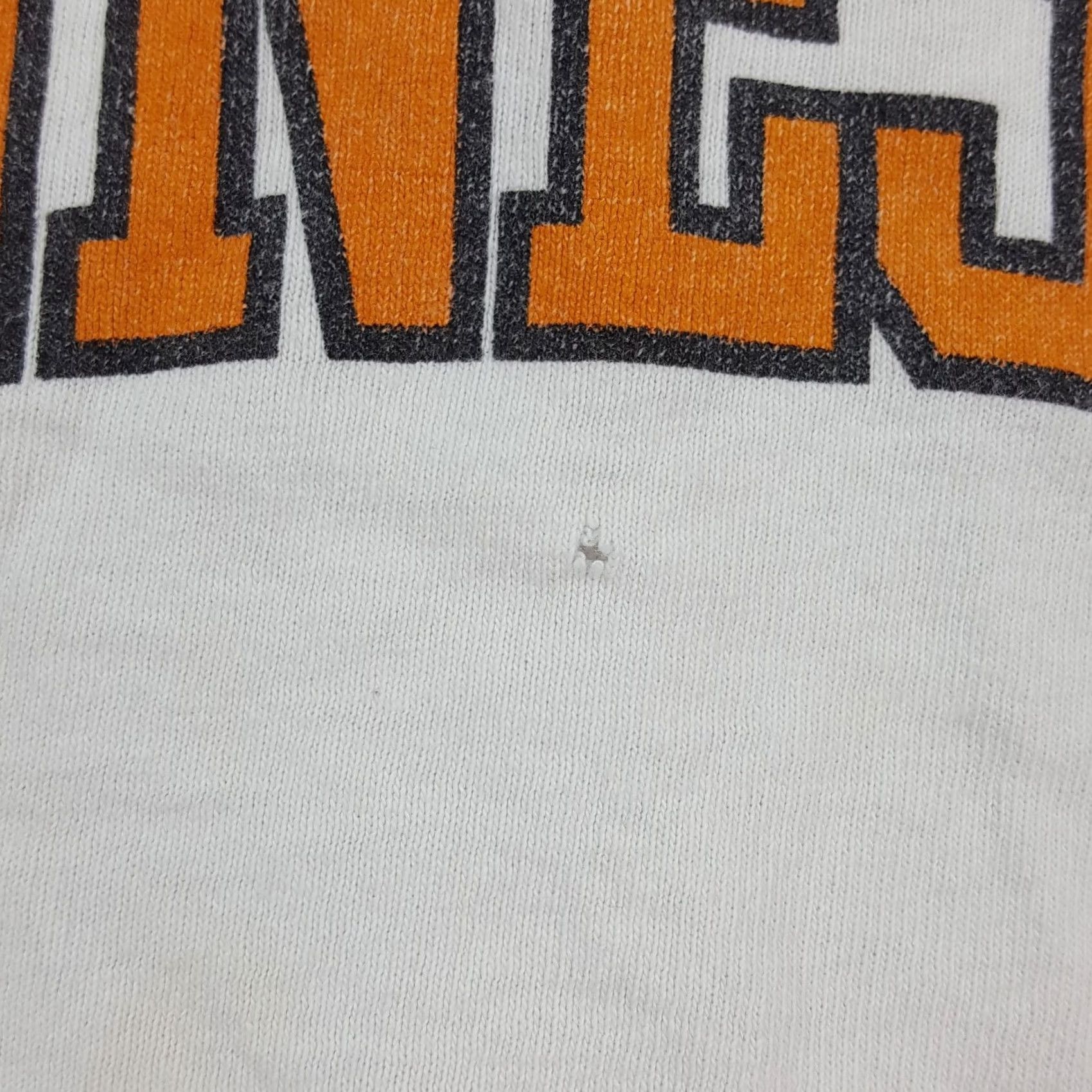 Gildan VINTAGE Tennessee Vols Distressed Women's M College TN T Shirt Top Size M / US 6-8 / IT 42-44 - 4 Thumbnail
