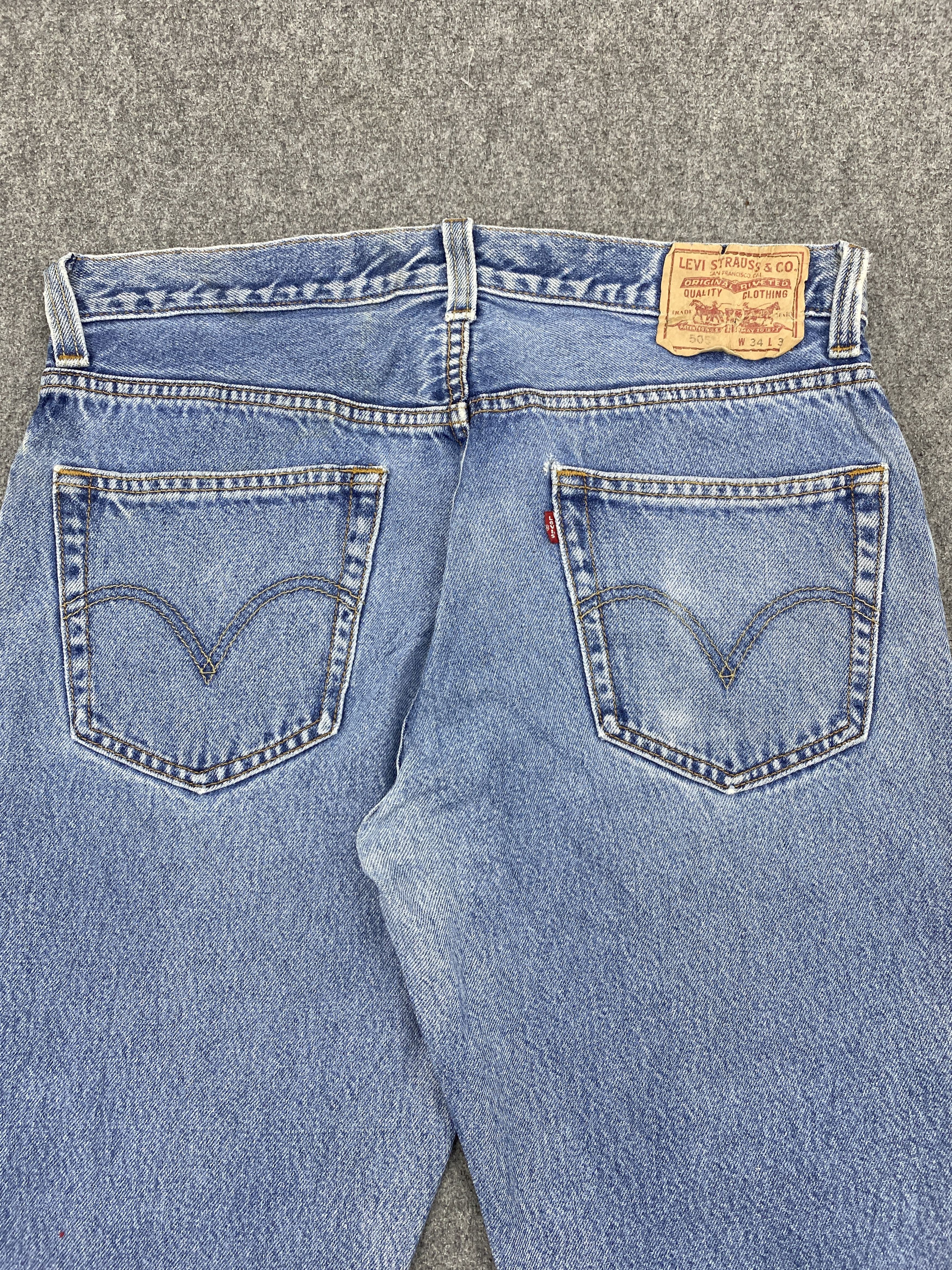 Levi's × Vintage Vintage Levis 505 Lightwash Faded Blue Denim DP2703 Size US 34 / EU 50 - 4 Thumbnail