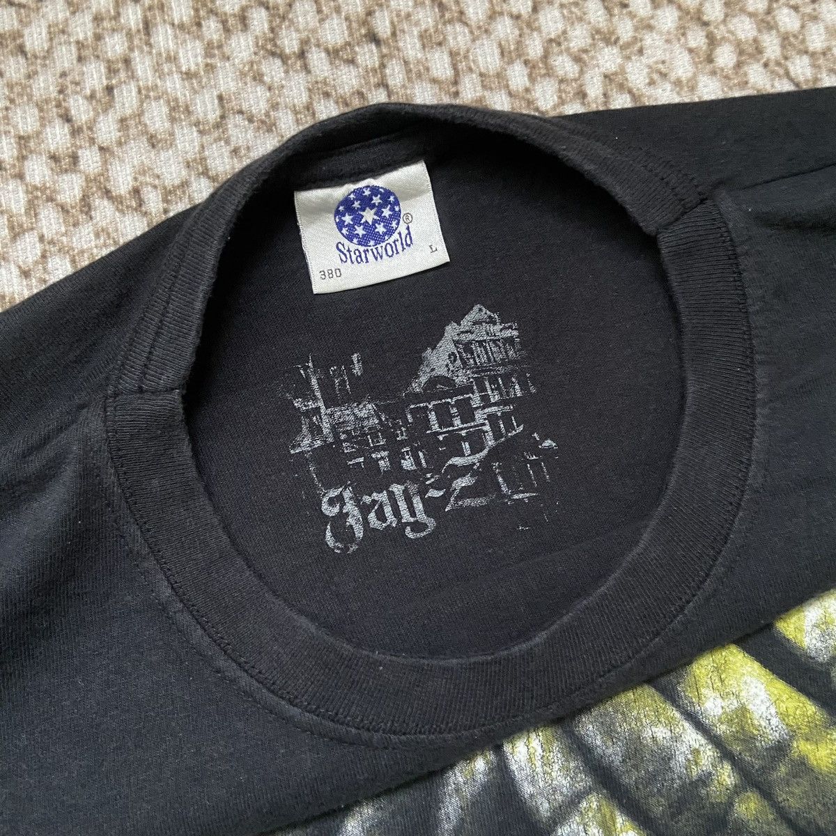 Band Tees × Jay-Z × Vintage Vintage Jay Z Roc Diamond Hand Symbol T Shirt Size US L / EU 52-54 / 3 - 2 Thumbnail