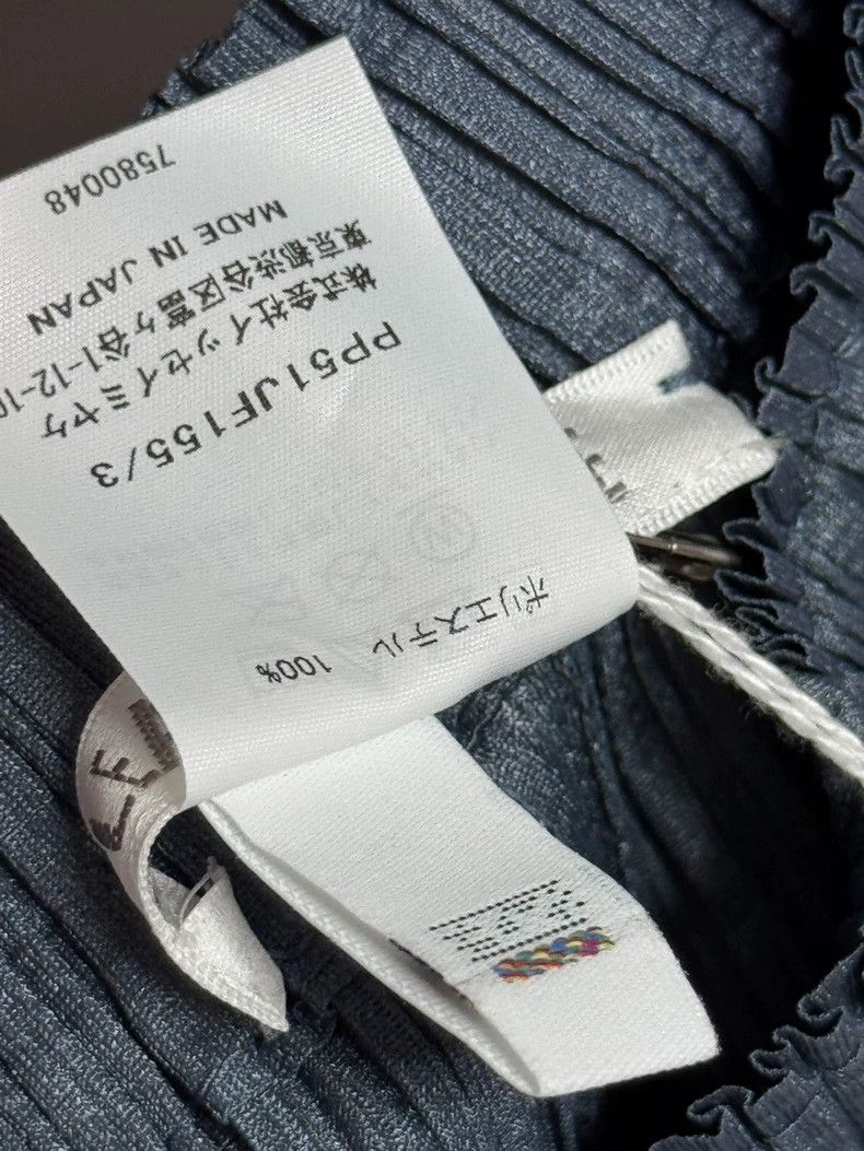 Issey Miyake Issey Miyake size:3 Blue-gray pleated straight-leg pants Size 22" - 4 Thumbnail