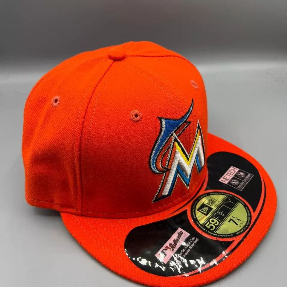 New Era Miami Marlins Hat Men 7 1/4 59Fifty New Era Fitted Cap New Size ONE SIZE - 3 Thumbnail