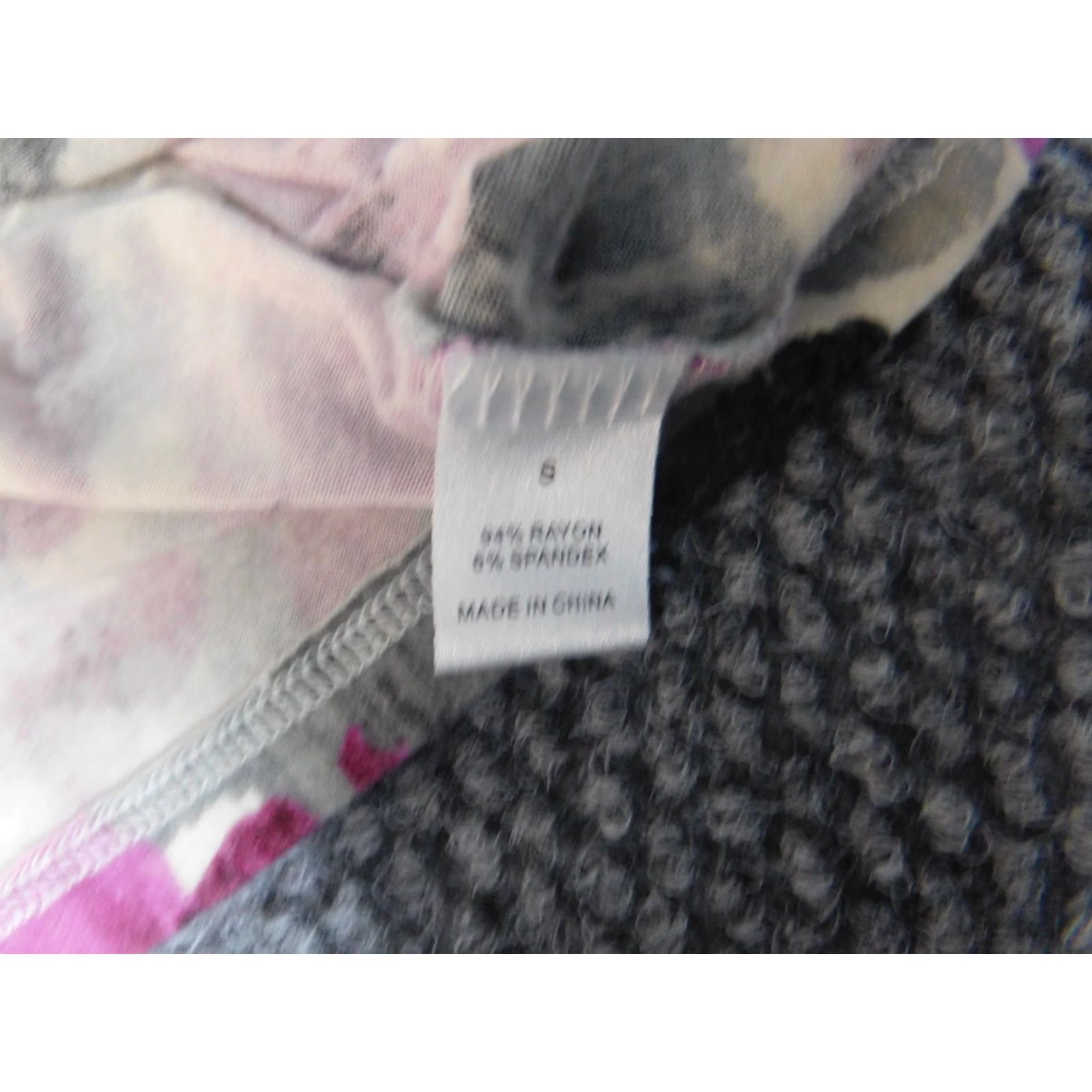 Madison Madison Womens Blouse S Purple Crew Neck Pullover Stretch Top Shirt Casual Rayon Geometric Long Sleeve Regular Classic Womens Size S / US 4 / IT 40 - 6 Thumbnail
