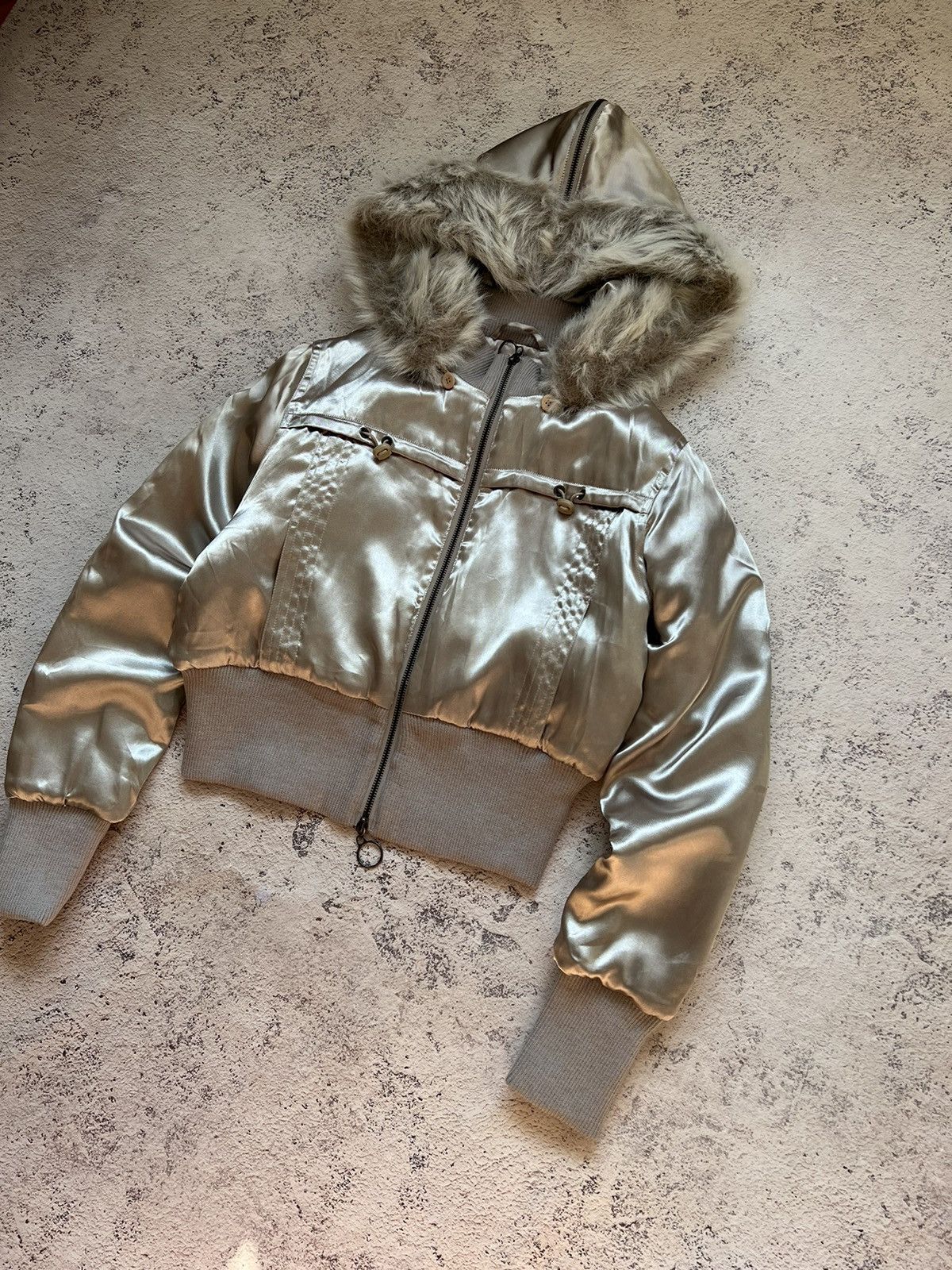 Le Grande Bleu (L.G.B.) Y2K RARE FAUX FUR CROPPED BOMBER JACKET JAPANESE GOA STYLE Size M / US 6-8 / IT 42-44 - 5 Thumbnail