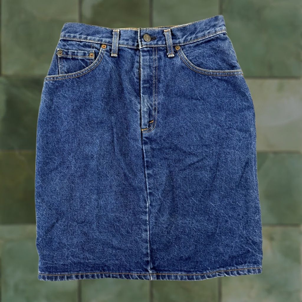 Levi's VINTAGE Levi’s Skirt Womens 9 Blue Denim High Rise A-Line Boho 80s 90s Cowboy Size 30" / US 8 / IT 44 - 1 Thumbnail