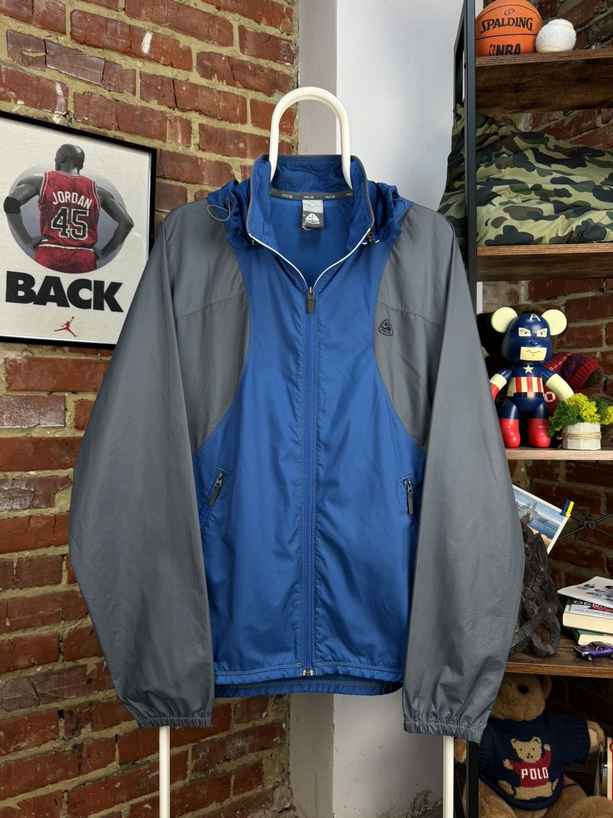 Nike ACG × Vintage NIKE ACG Vintage Windbreaker Light Jacket Packable Size US L / EU 52-54 / 3 - 12 Thumbnail