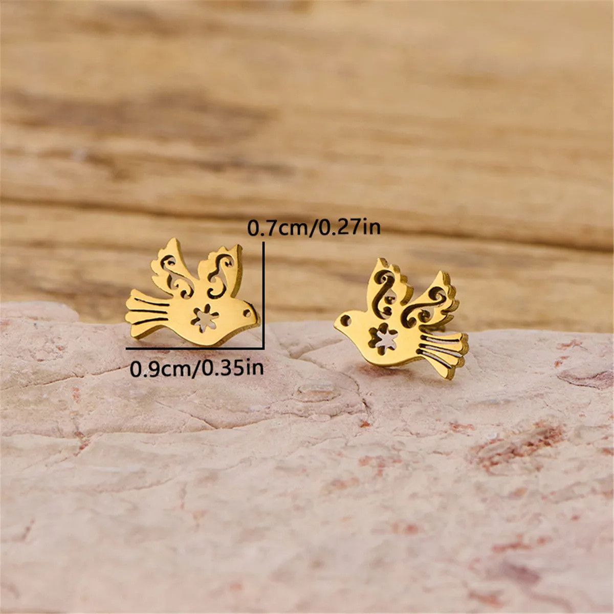 Jewelry Peace Pigeon Mini Stud Earrings Charm Earring Gift Size ONE SIZE - 3 Thumbnail