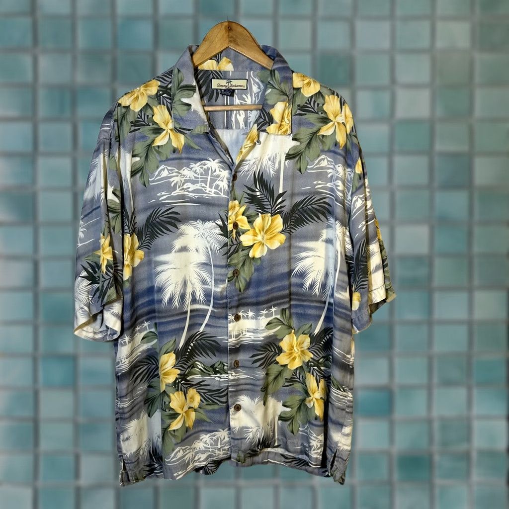 Tommy Bahama Tommy Bahama Shirt XL Silk Aloha Floral Hawaiian Tropical Beach Button-Up Short Sleeve Mens Multicolor Size US XL / EU 56 / 4 - 1 Thumbnail