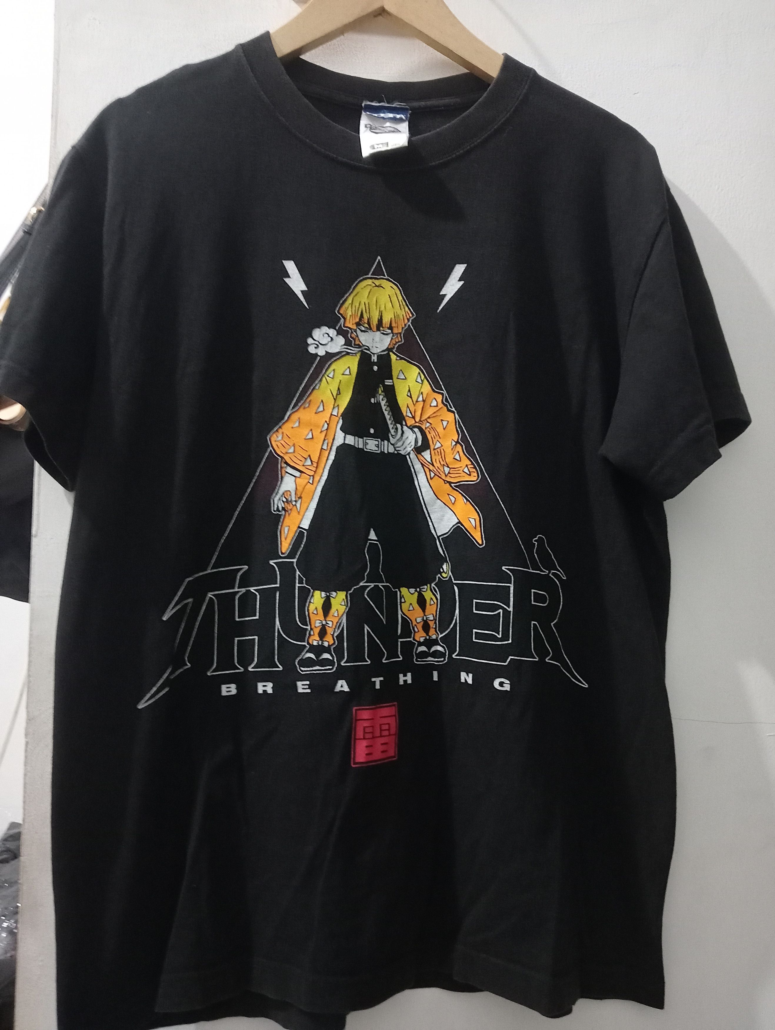 Anime DEMON SLAYER X ANIME X ZENITSU AGATSUMA Size US M / EU 48-50 / 2 - 1 Thumbnail