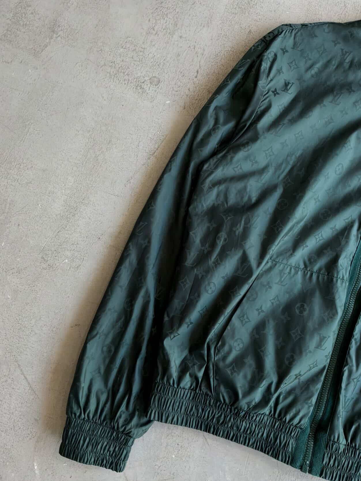 Louis Vuitton Louis Vuitton - Monogram Reversible Bomber Jacket Size US S / EU 44-46 / 1 - 7 Thumbnail