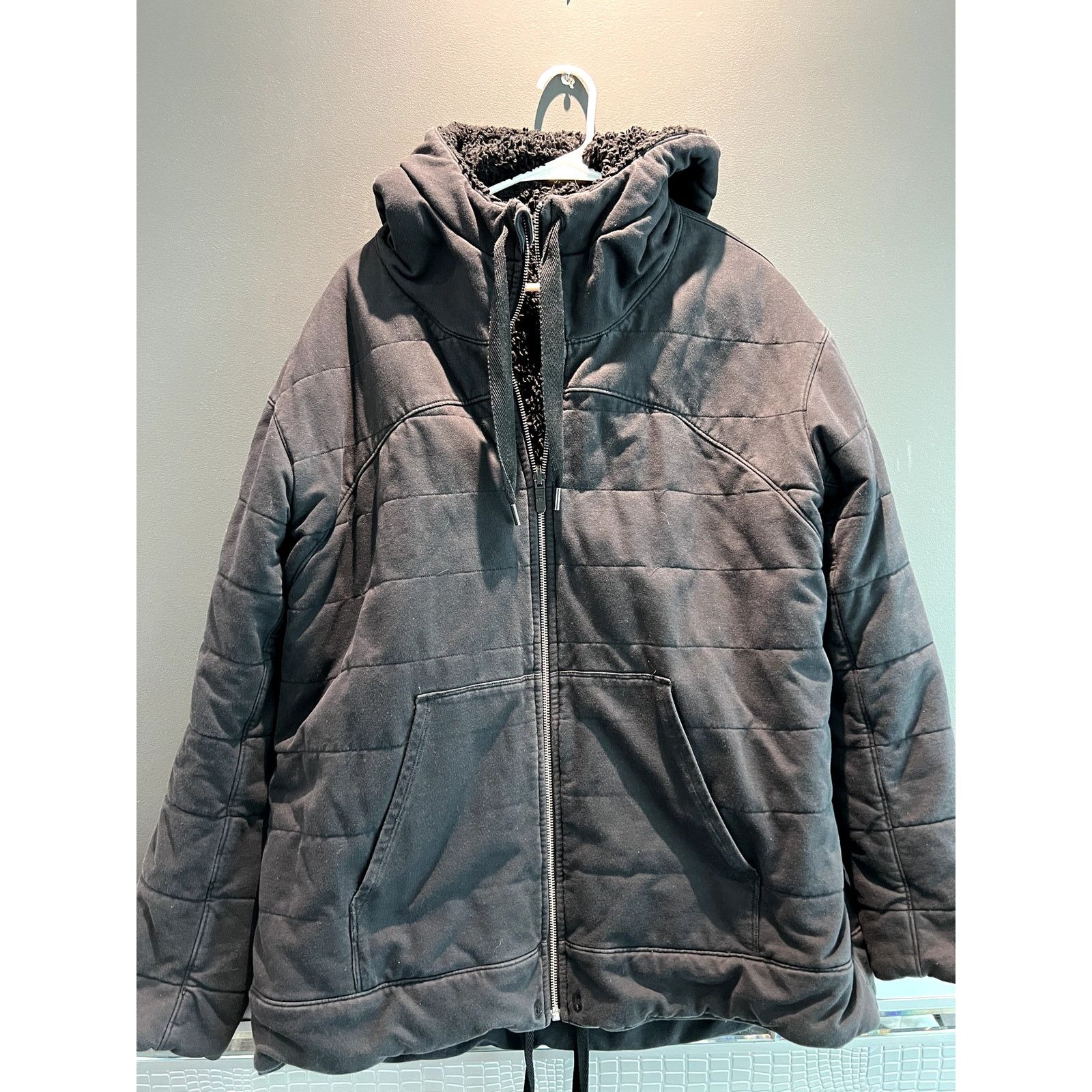 Lululemon RARE Lululemon Premium Coat with Sherpa Interior L-XL Size US L / EU 52-54 / 3 - 1 Thumbnail