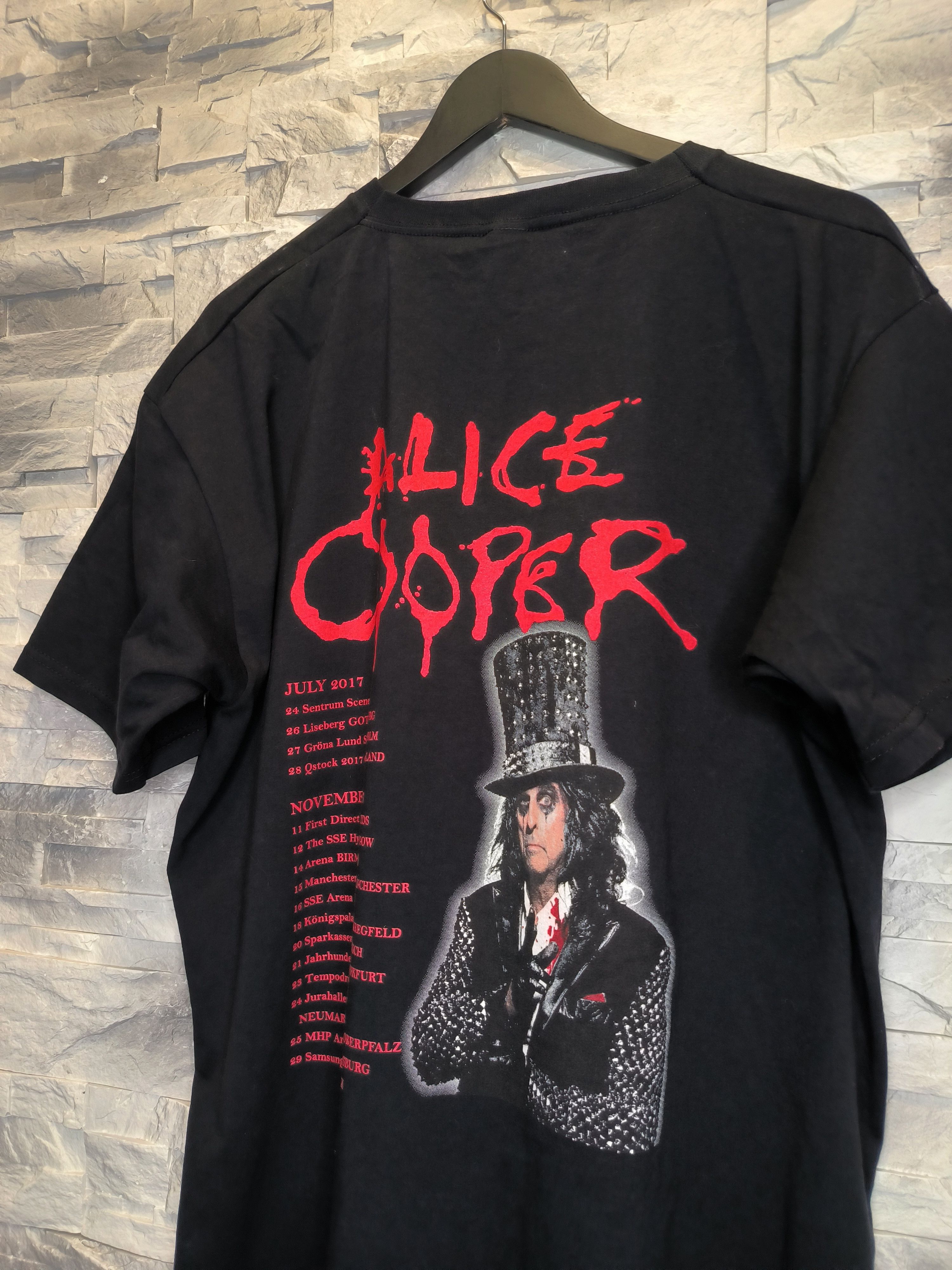 Band Tees Alice Cooper T-Shirt 2017 Tee Metal Rock Vintage Size US XL / EU 56 / 4 - 4 Thumbnail