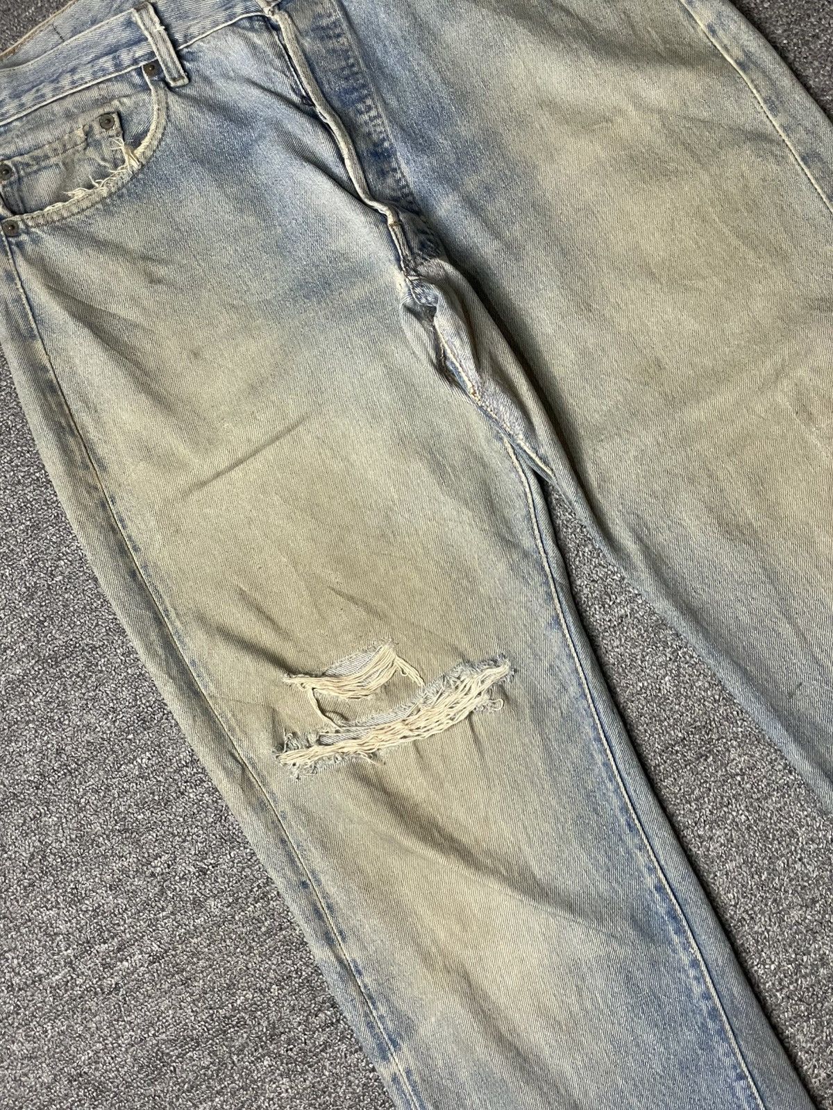 Levi's × Vintage Vintage LEVIS Distressed Denim Ripped Jeans (112) Size US 34 / EU 50 - 3 Thumbnail