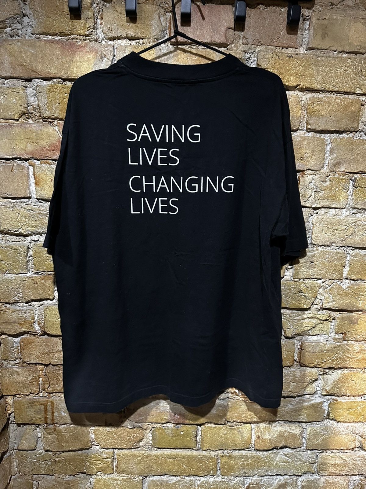 Balenciaga balenciaga WFP tshirt Size US M / EU 48-50 / 2 - 2 Thumbnail