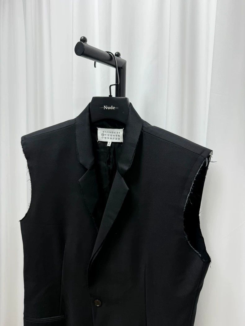 Maison Margiela Masion margiela Destroy the fur-trimmed vest blazer Size 48R - 2 Thumbnail