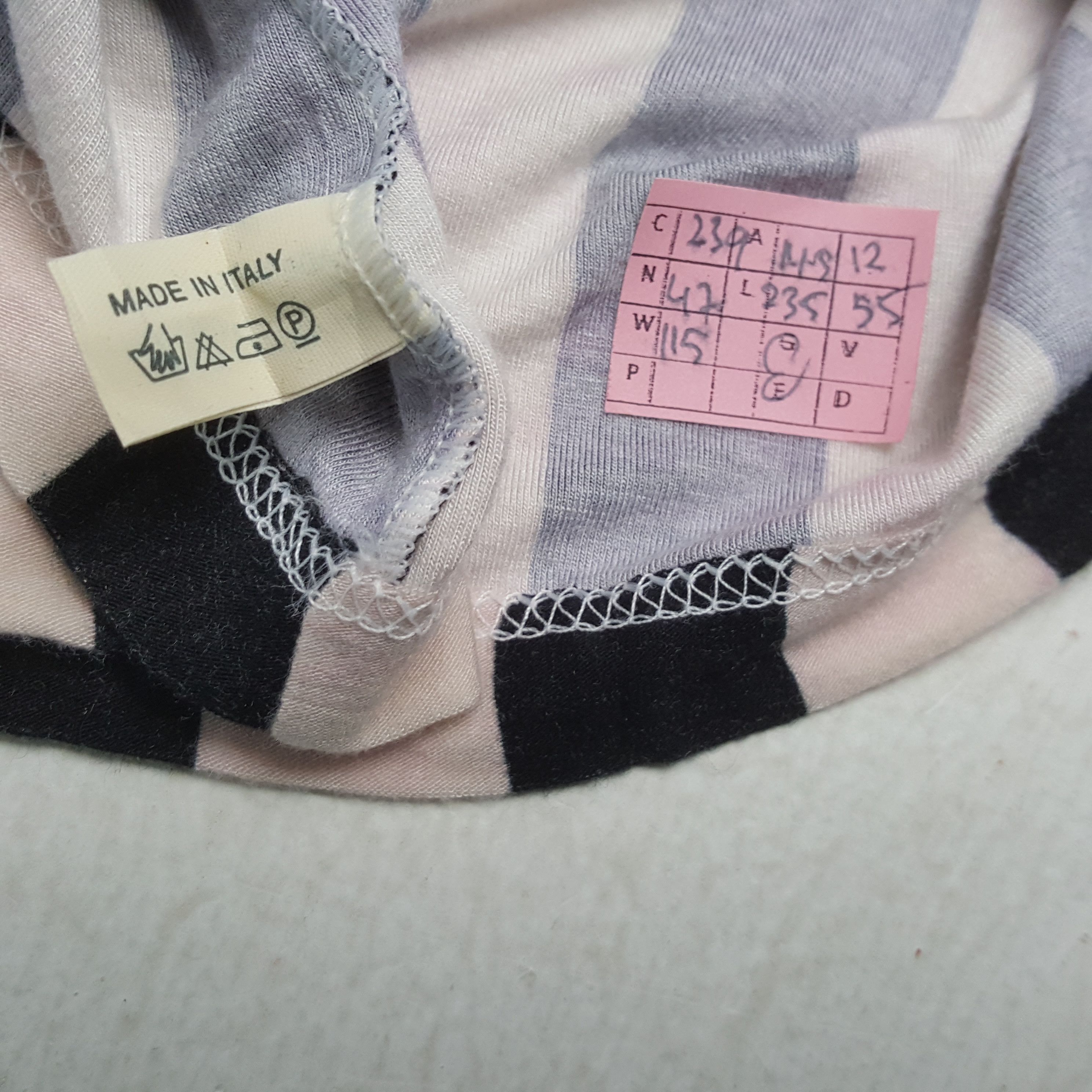 Fendi × Vintage FENDI Luxury Fashion Brand Designer Tshirt Size XXS / US 00 / IT 34 - 4 Thumbnail