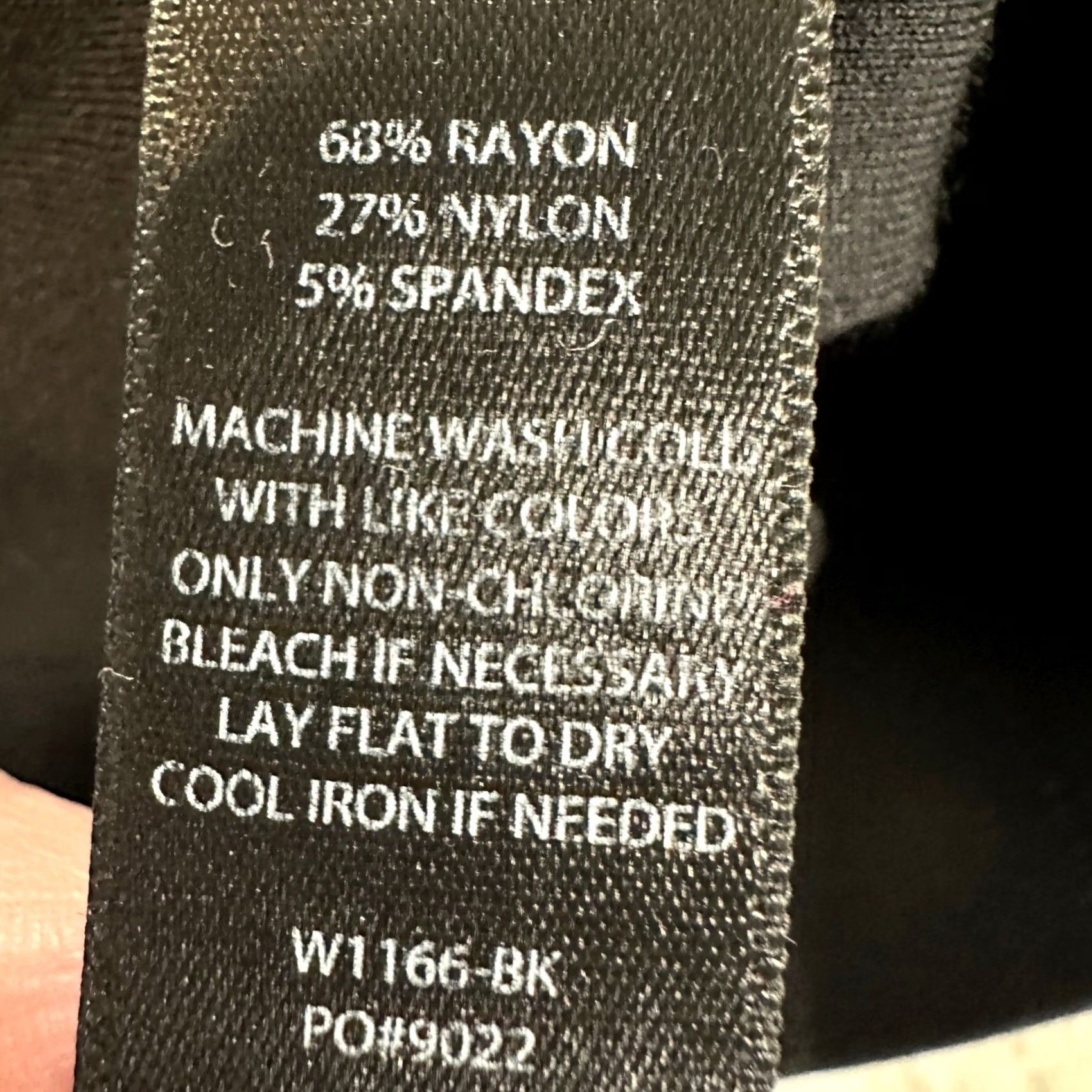 Vintage Betabrand Womens Legging Pants Medium Black Slim Performance Stretch Nylon Blend Pants Size 32" / US 10 / IT 46 - 4 Thumbnail