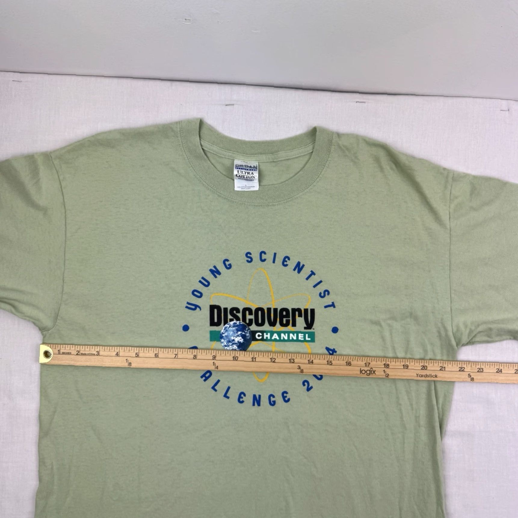Chanel VINTAGE Discovery Channel Young Scientist Challenge T Shirt Adult Large Green Cotton Short Sleeve Crew Neck Mens 90s Nature Science 2004 Y2K Size US L / EU 52-54 / 3 - 7 Thumbnail