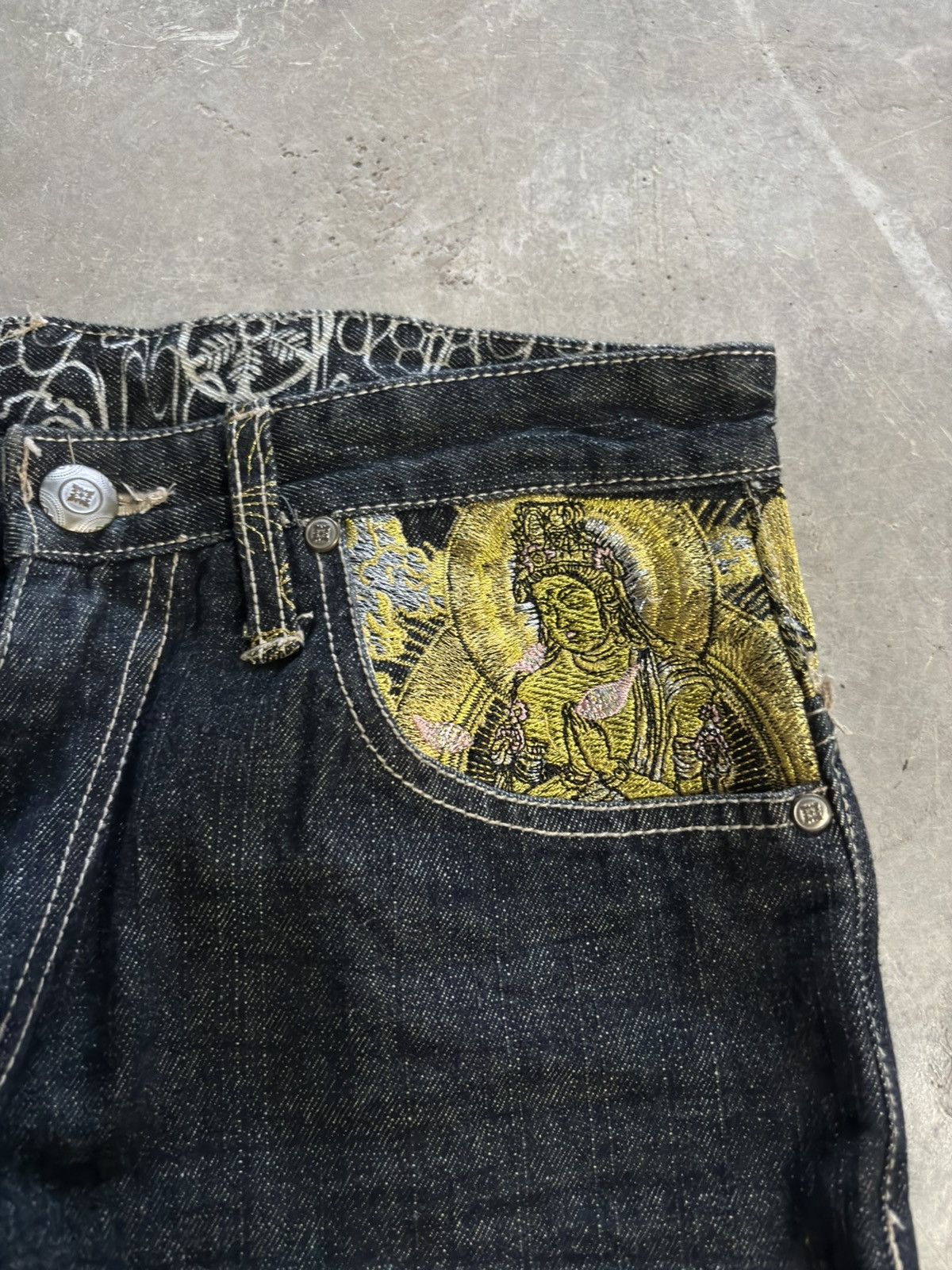 Japanese Brand GUMU buddha hindu japanese denim sukajan karakuri tamashii Size US 30 / EU 46 - 9 Thumbnail
