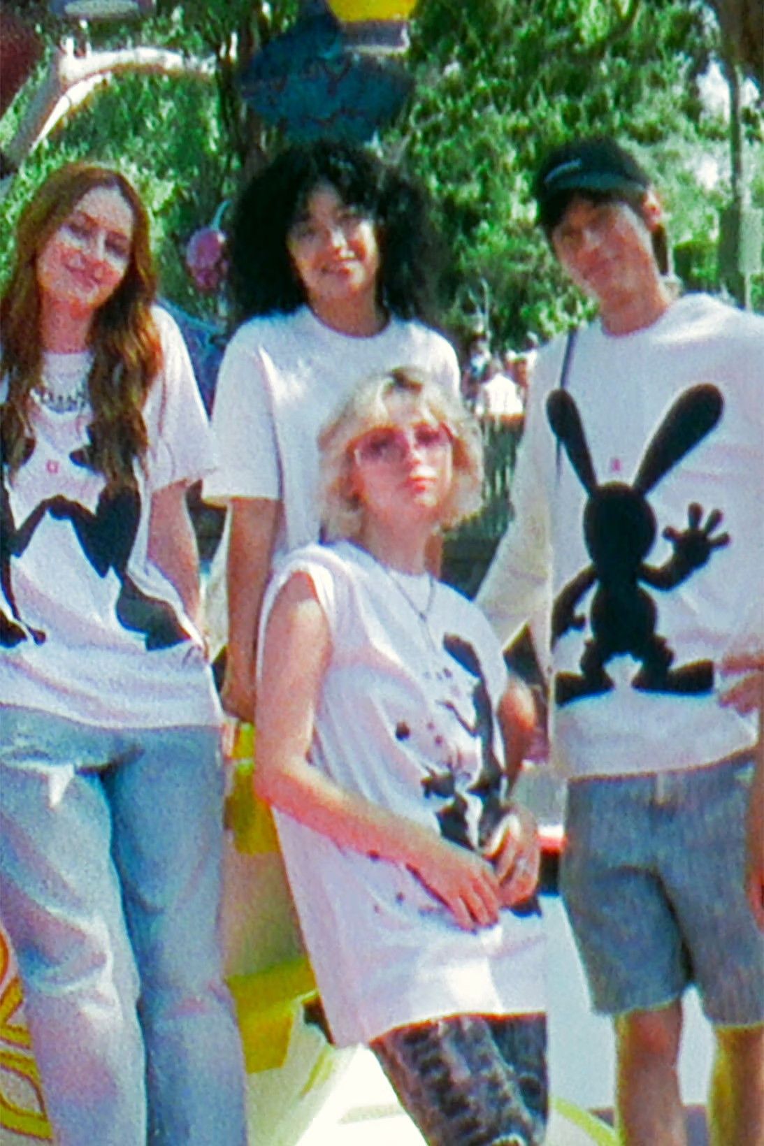 Disney × Givenchy White Dalmatians 4G Castle Logo T-Shirt Size XXL / US 16-18 / IT 52-54 - 5 Thumbnail