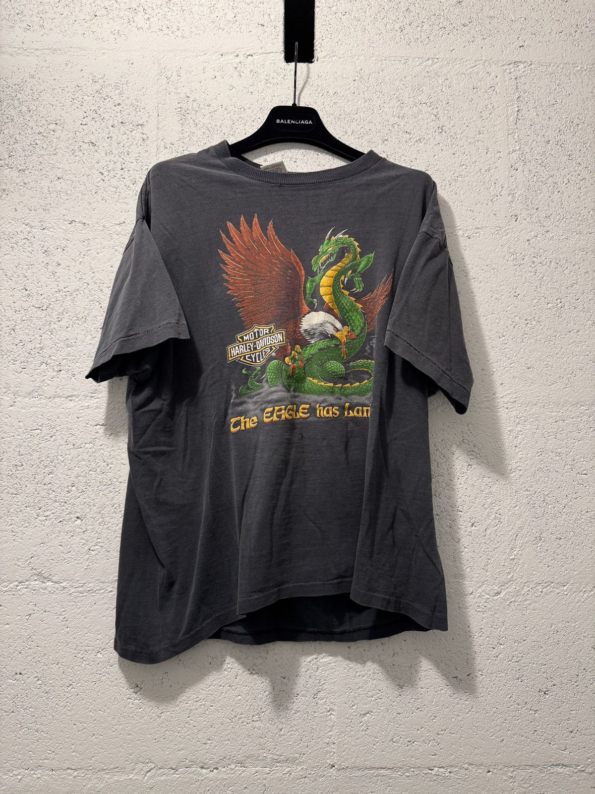 Vintage 1980s Harley Davidson “The Eagle has Landed” Holoubek tee Size US XL / EU 56 / 4 - 1 Thumbnail