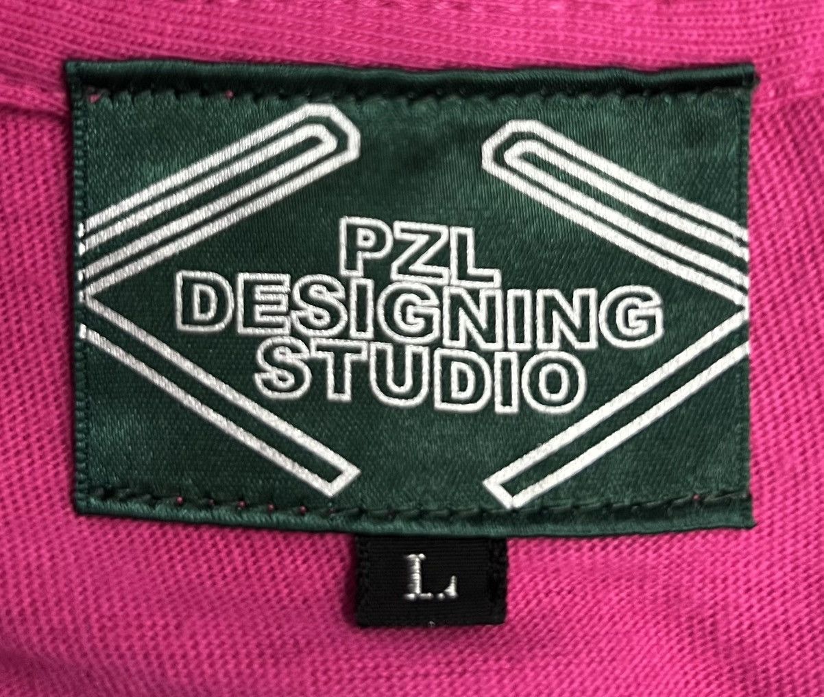 Designer × Vintage VINTAGE PZL DESIGNING STUDIO MONKEY GUN STOCK TEE SHIRT Size US L / EU 52-54 / 3 - 8 Thumbnail