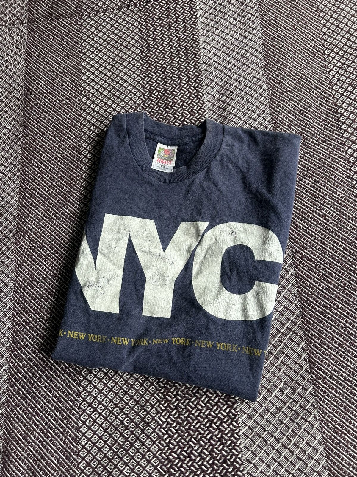 Fruit Of The Loom × Vintage Vintage FOTL Heavy NYC T-Shirt Crewneck Streetwear Y2K Sz M Size US M / EU 48-50 / 2 - 9 Thumbnail
