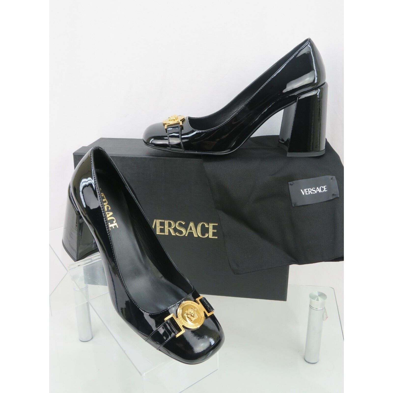 Versace VERSACE BLACK PATENT LEATHER GOLD MEDUSA HEAD PUMPS 38.5 Size US 8.5 / IT 38.5 - 1 Thumbnail