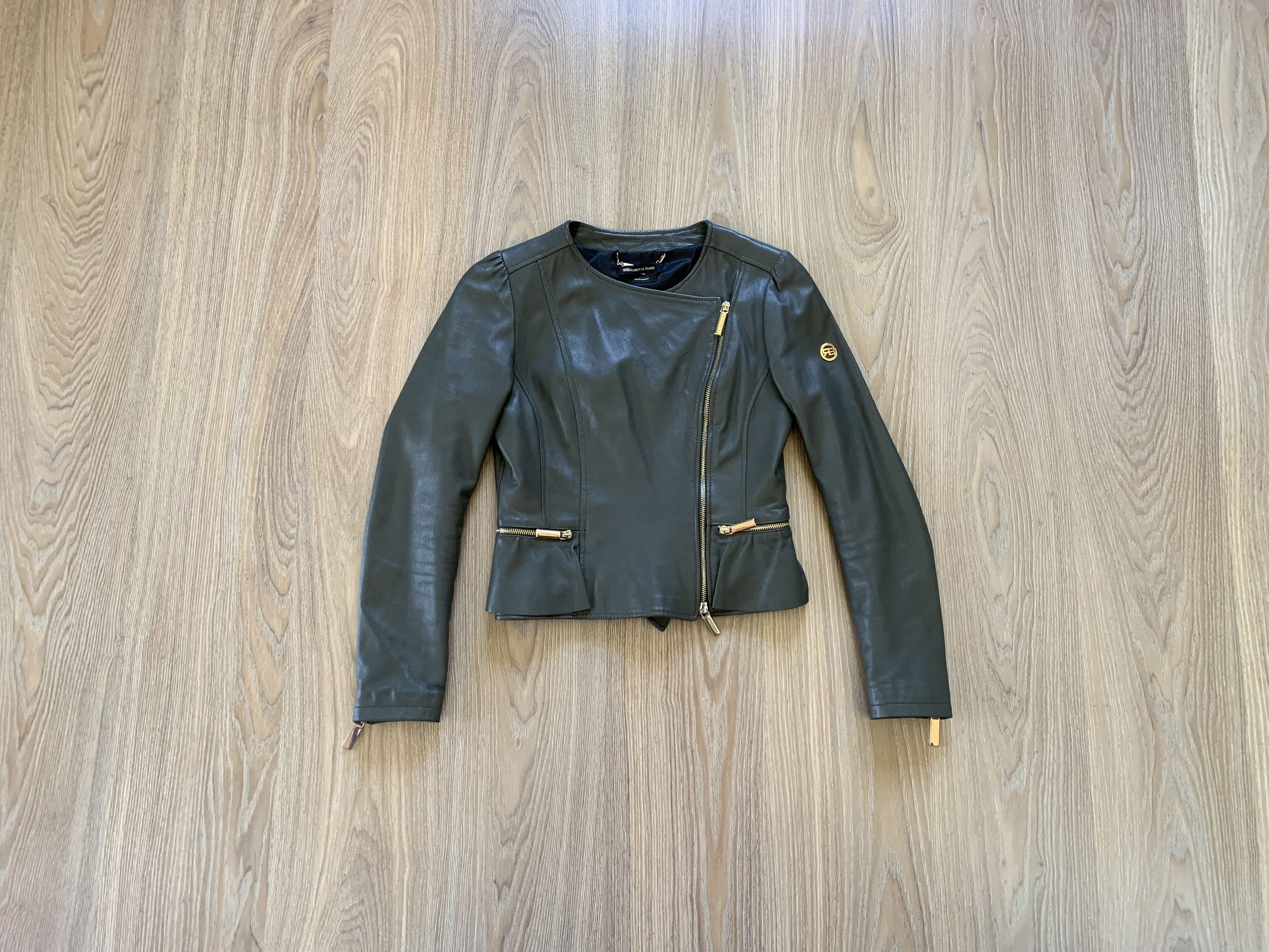 Vintage Roberta Biagi Vintage Leather Jacket Size S / US 4 / IT 40 - 1 Thumbnail